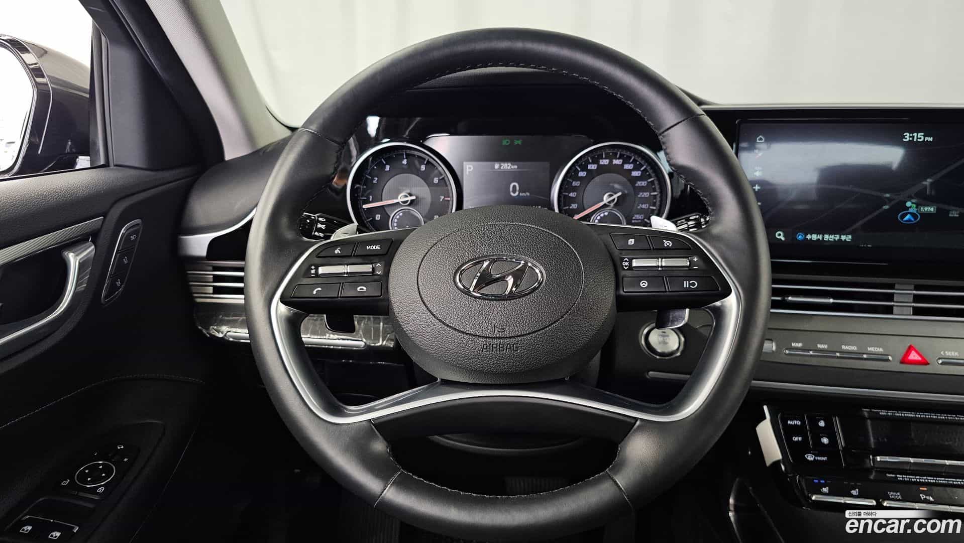 Grandeur Hyundai 2019.10-OPTION-017