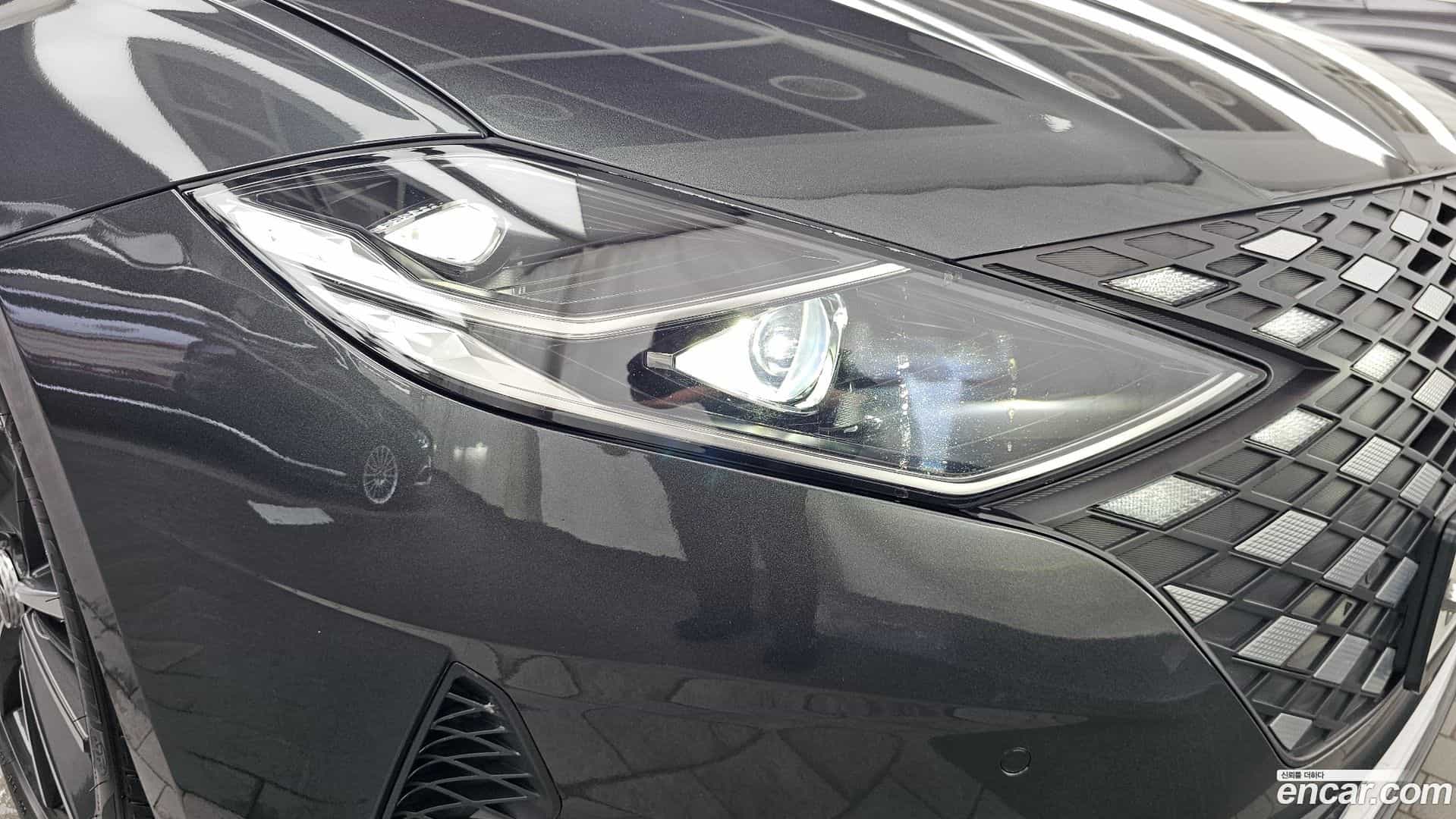 Grandeur Hyundai 2019.10-OUTER-032