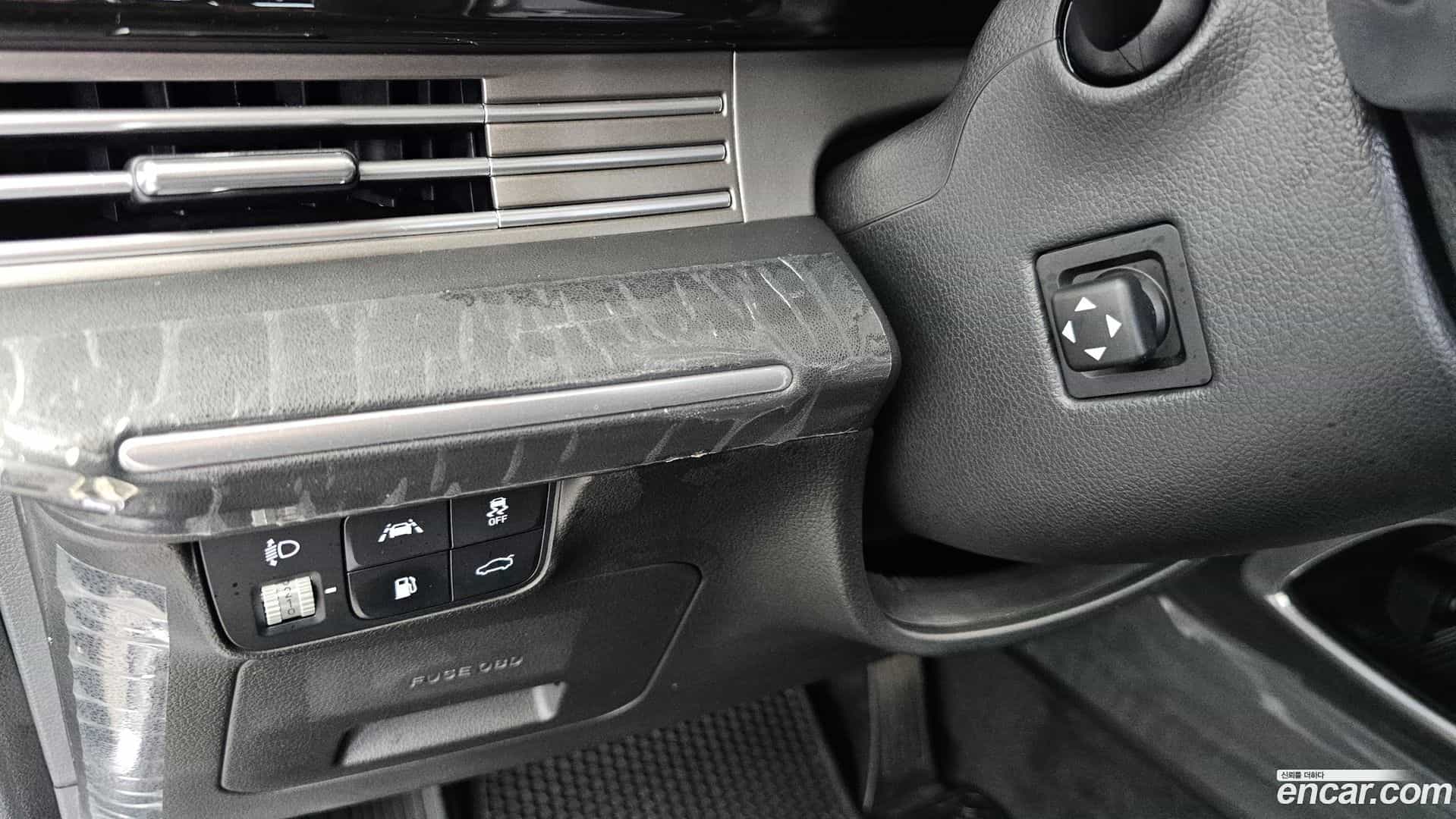 Grandeur Hyundai 2019.10-OPTION-040