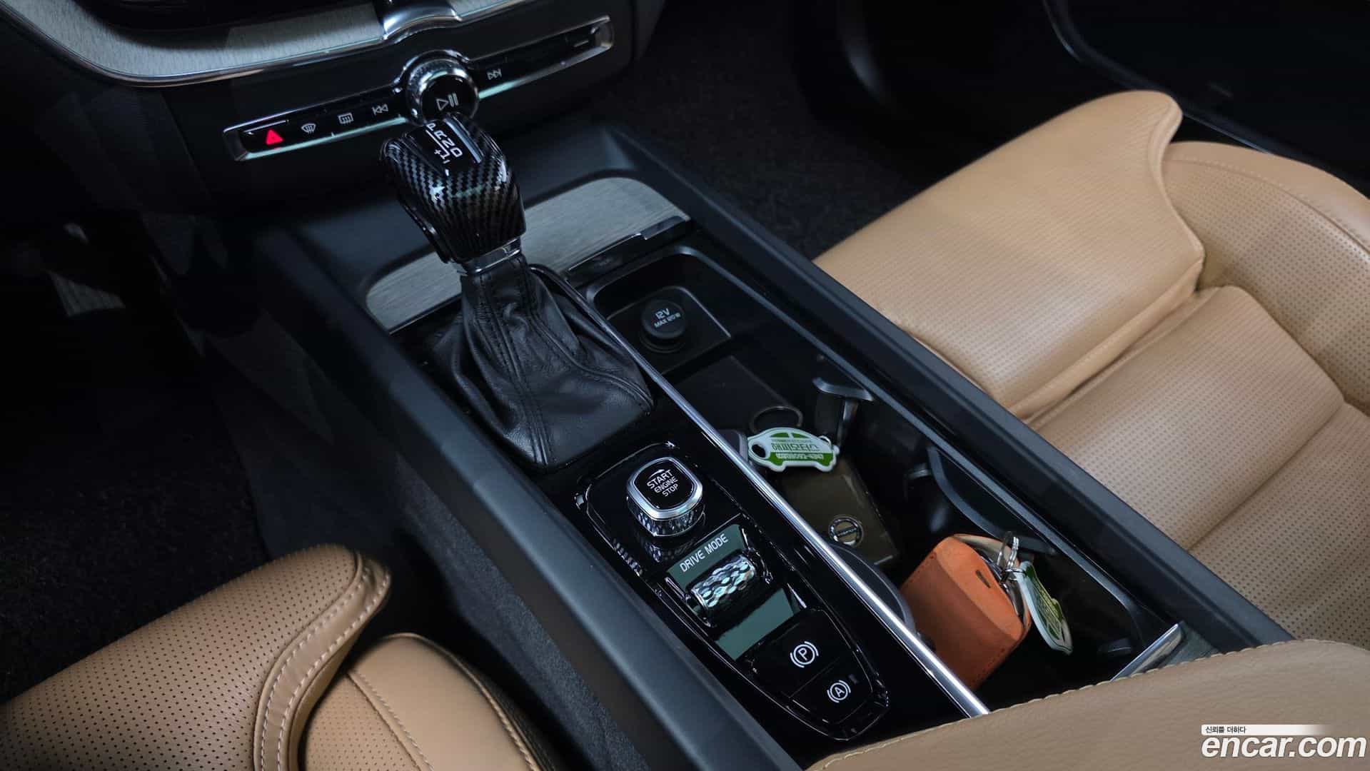 XC60 Volvo 2018.5-INNER-009