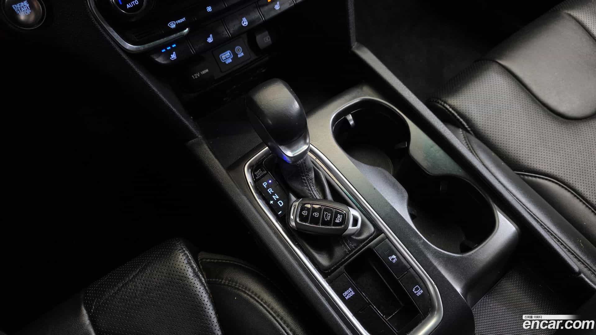 Santafe Hyundai 2019.2-INNER-009