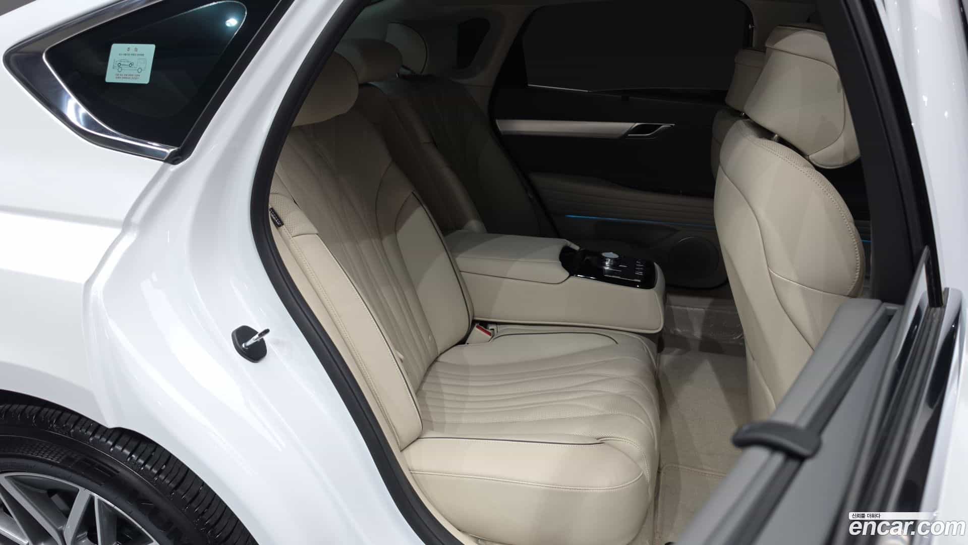 G80 Genesis 2025.3-OPTION-016