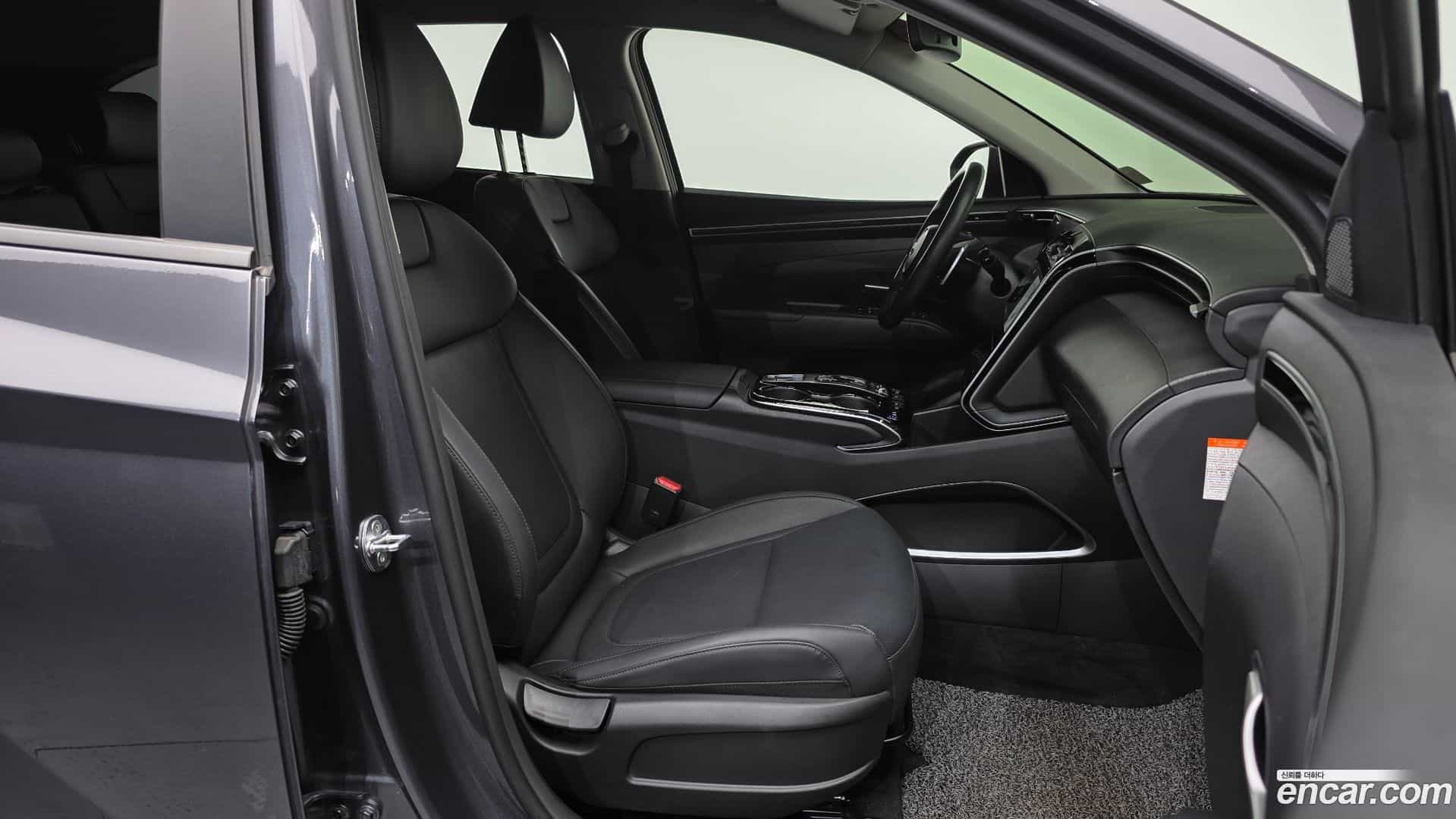 Tucson Hyundai 2021.1-INNER-036