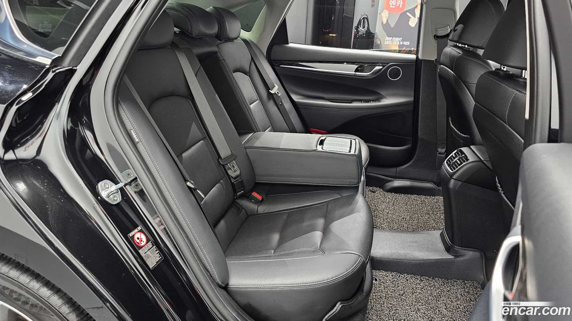 Grandeur Hyundai 2017.6-OPTION-016