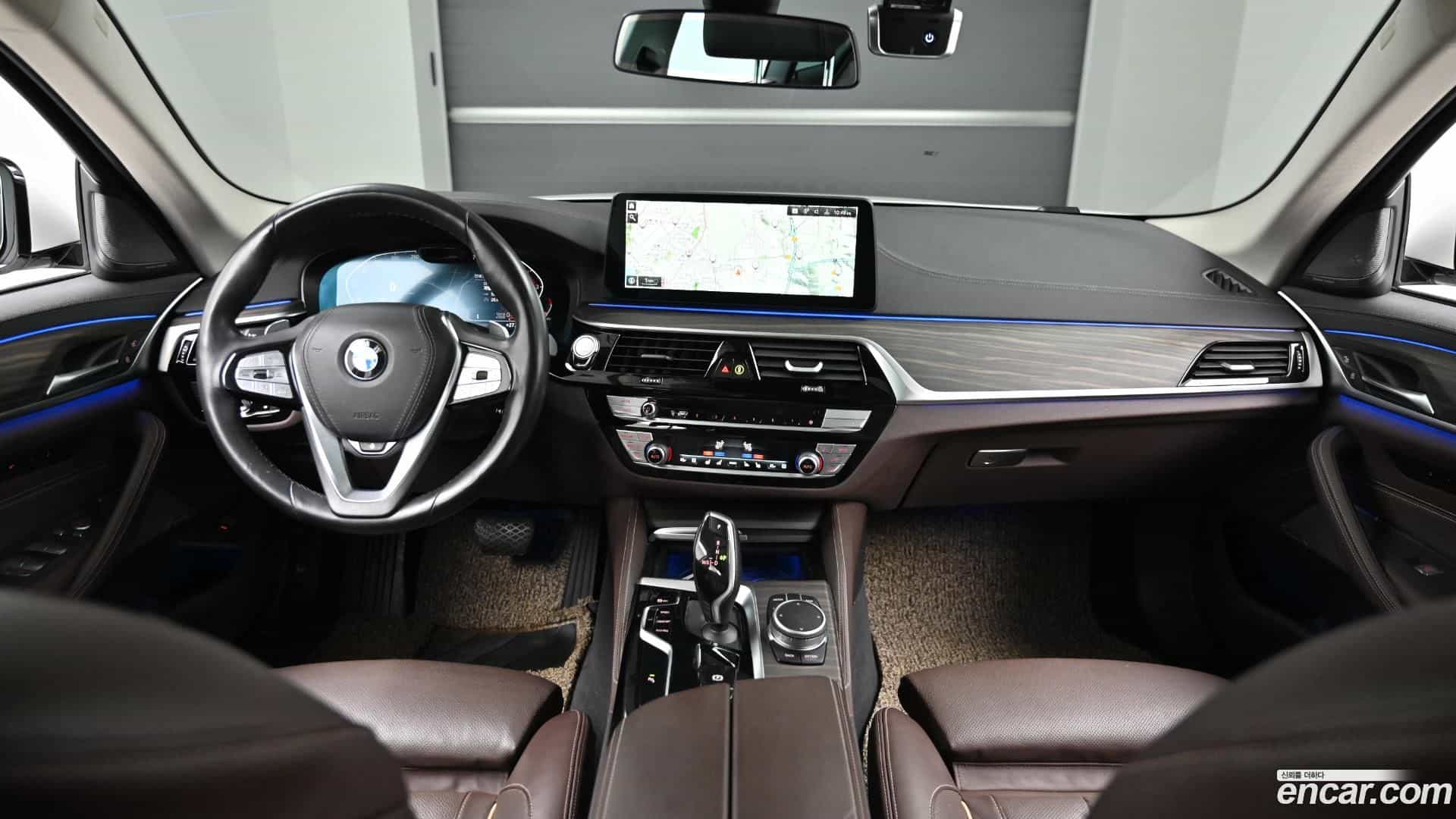 5-Series BMW 2022.1-INNER-007