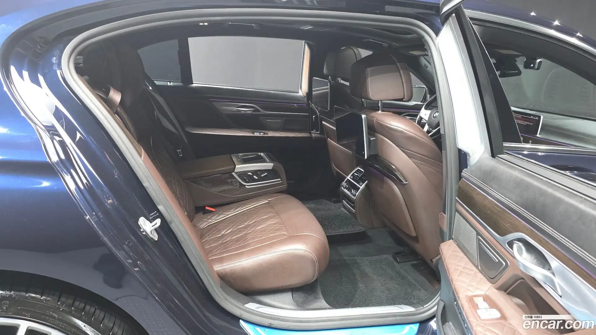 7-Series BMW 2019.9-OPTION-016