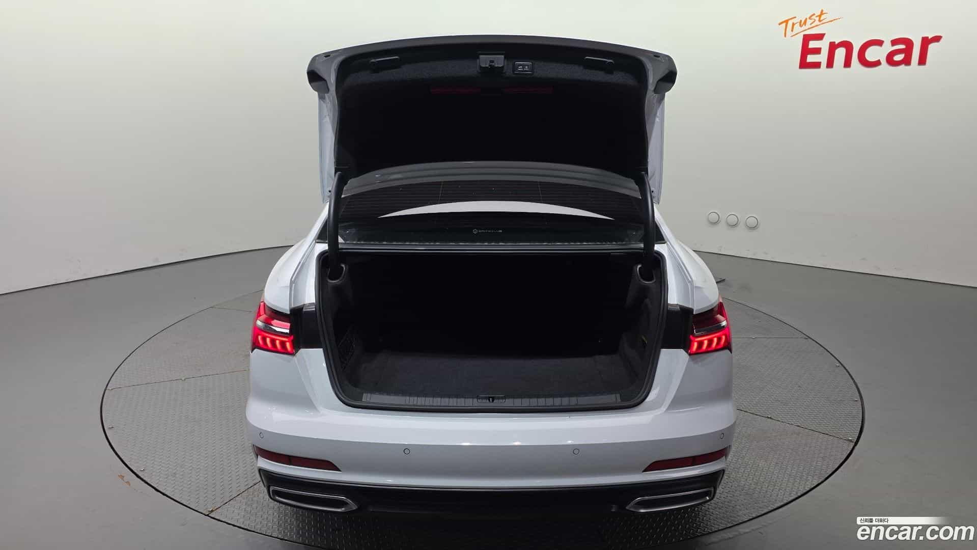 A6 Audi 2019.10-OPTION-024