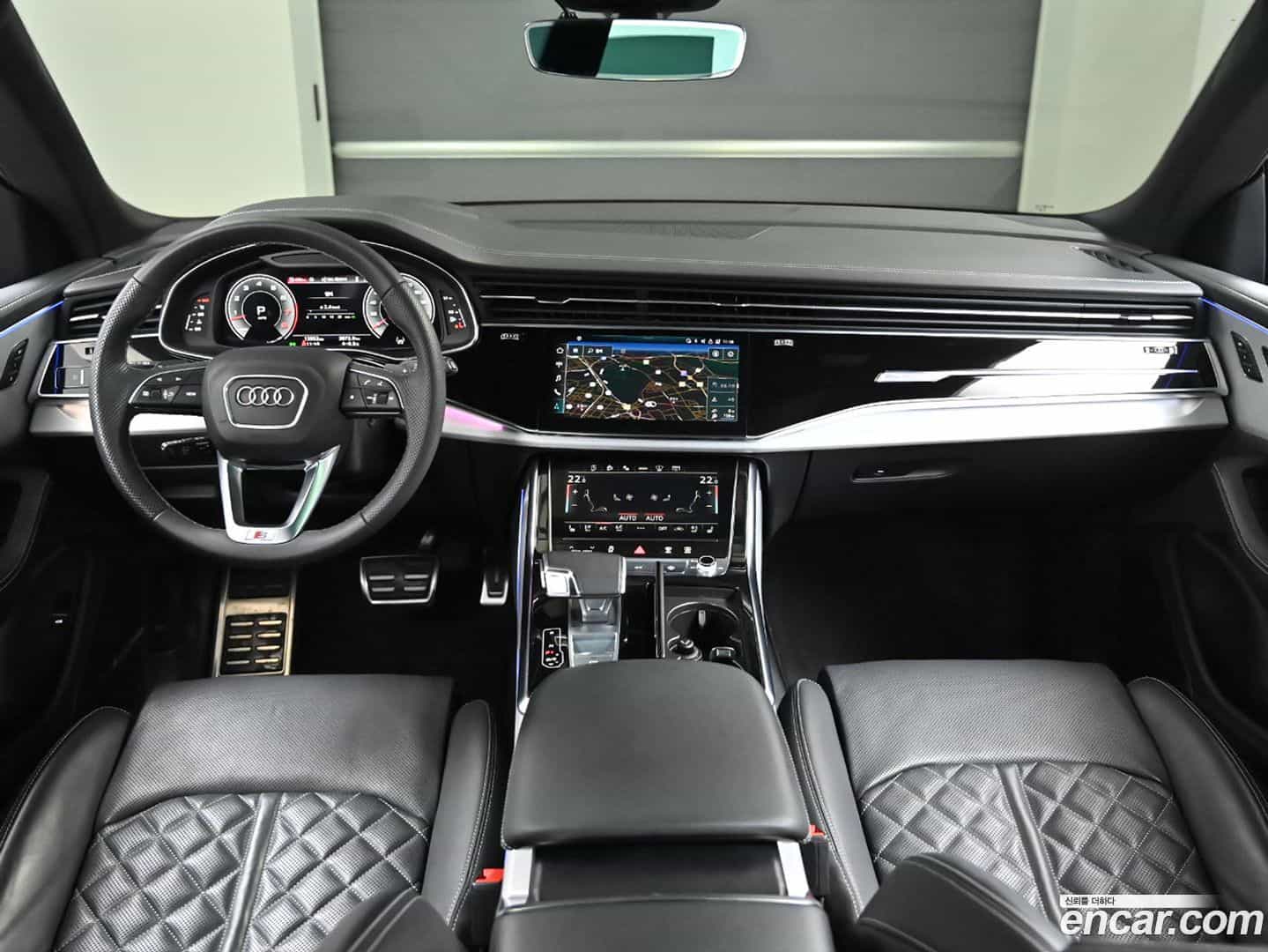 Q8 Audi 2023.11-INNER-007