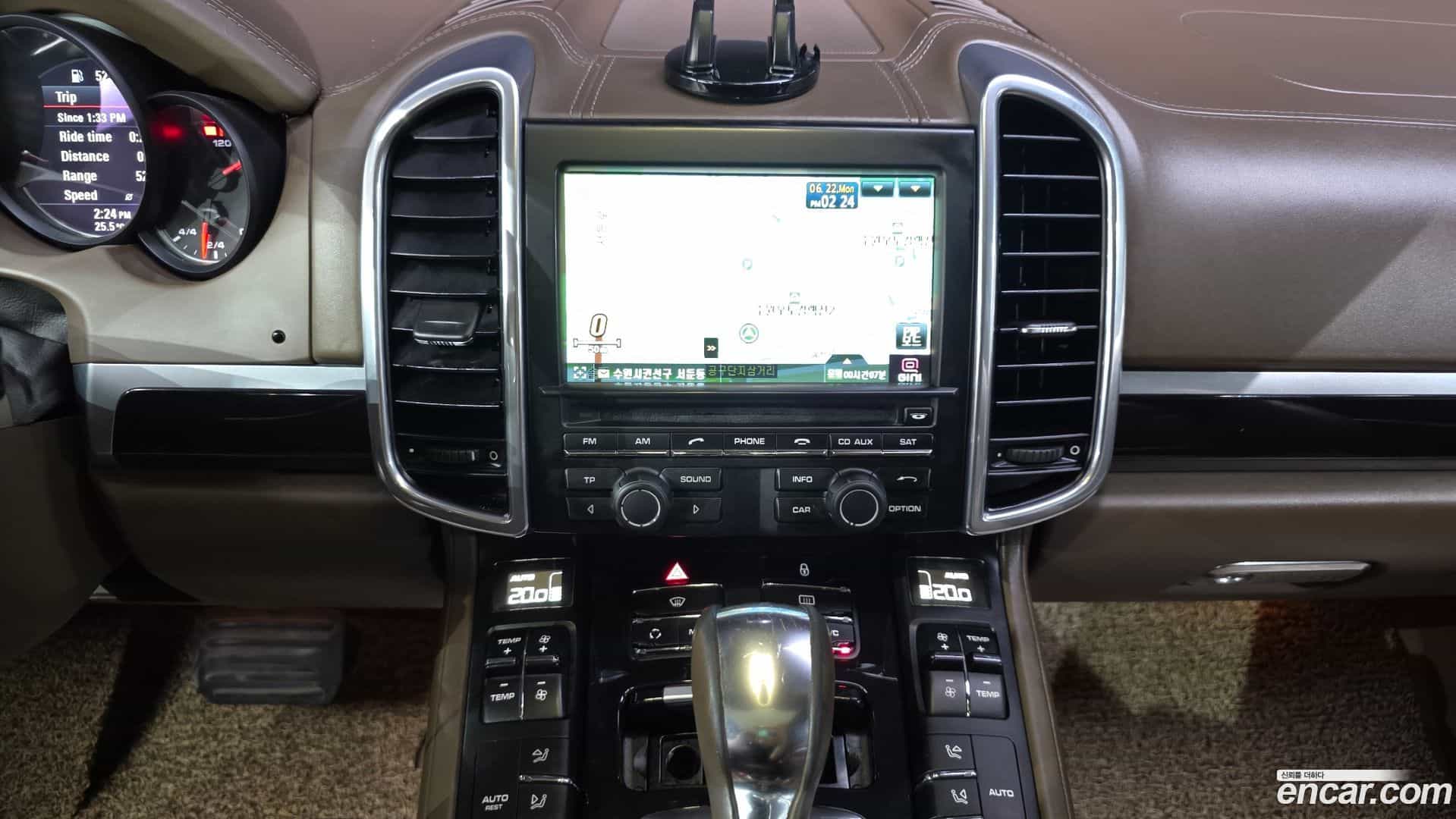 Cayenne Porsche 2012.6-OPTION-017