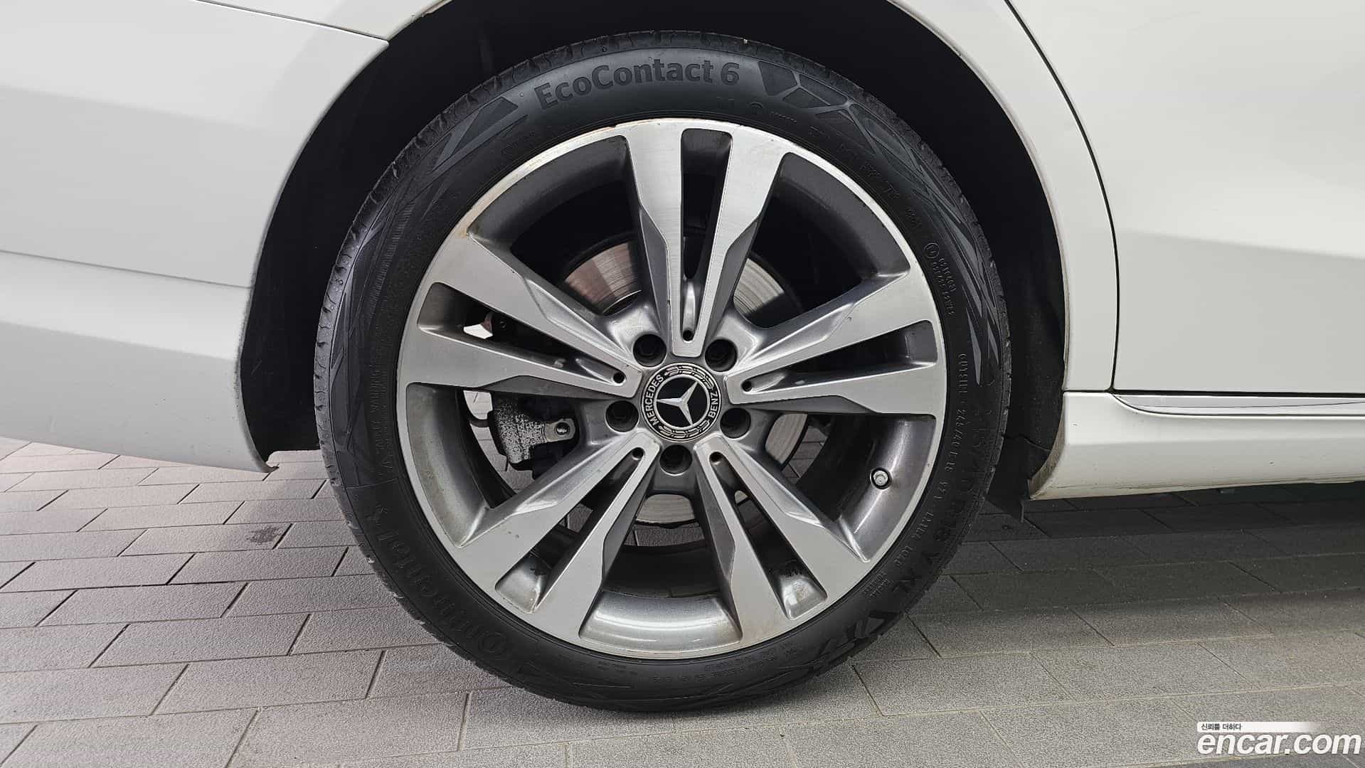 C-Class Mercedes-Benz 2017.11-OUTER-005