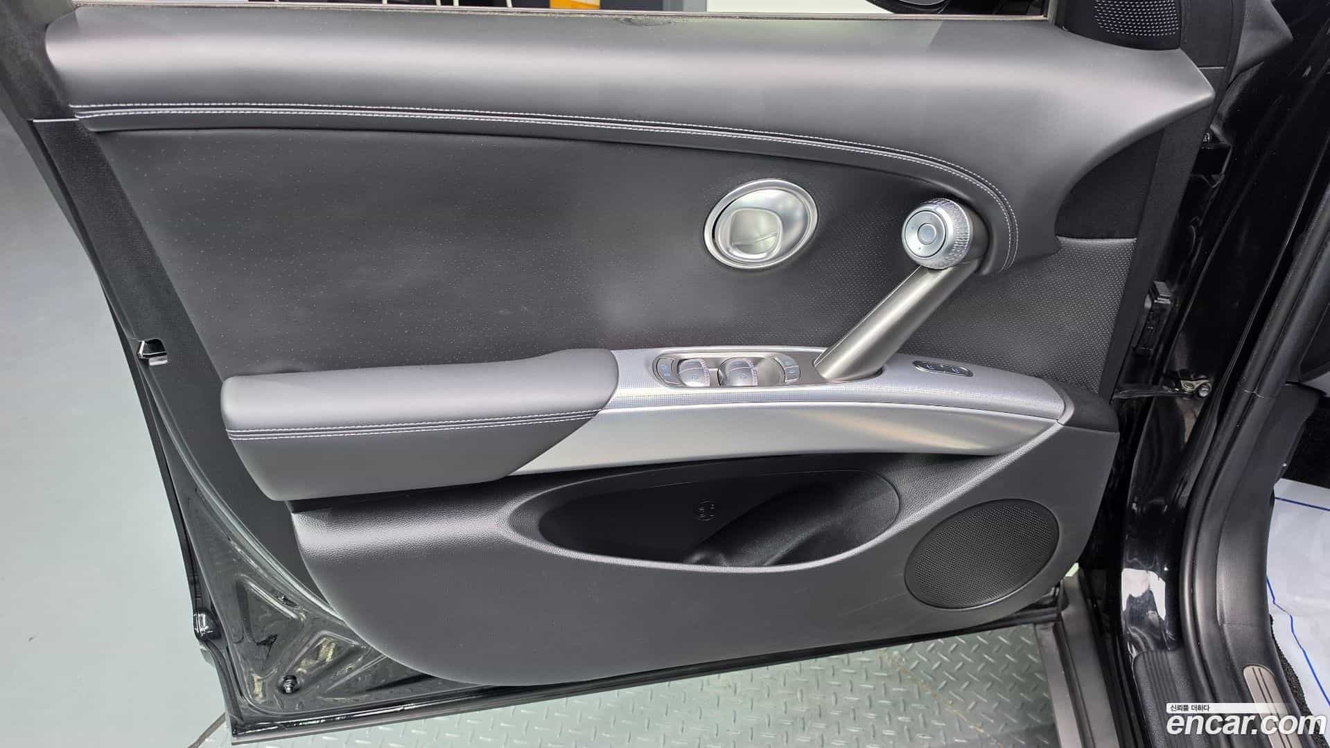 GV60 Genesis 2022.3-INNER-034