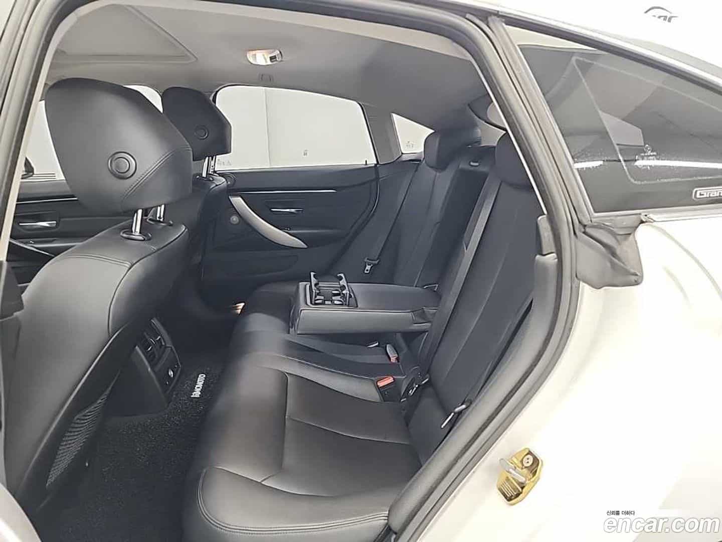 4-Series BMW 2018.4-OPTION-016