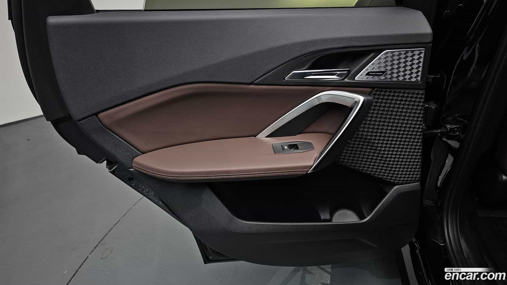iX1 BMW 2024.6-INNER-035