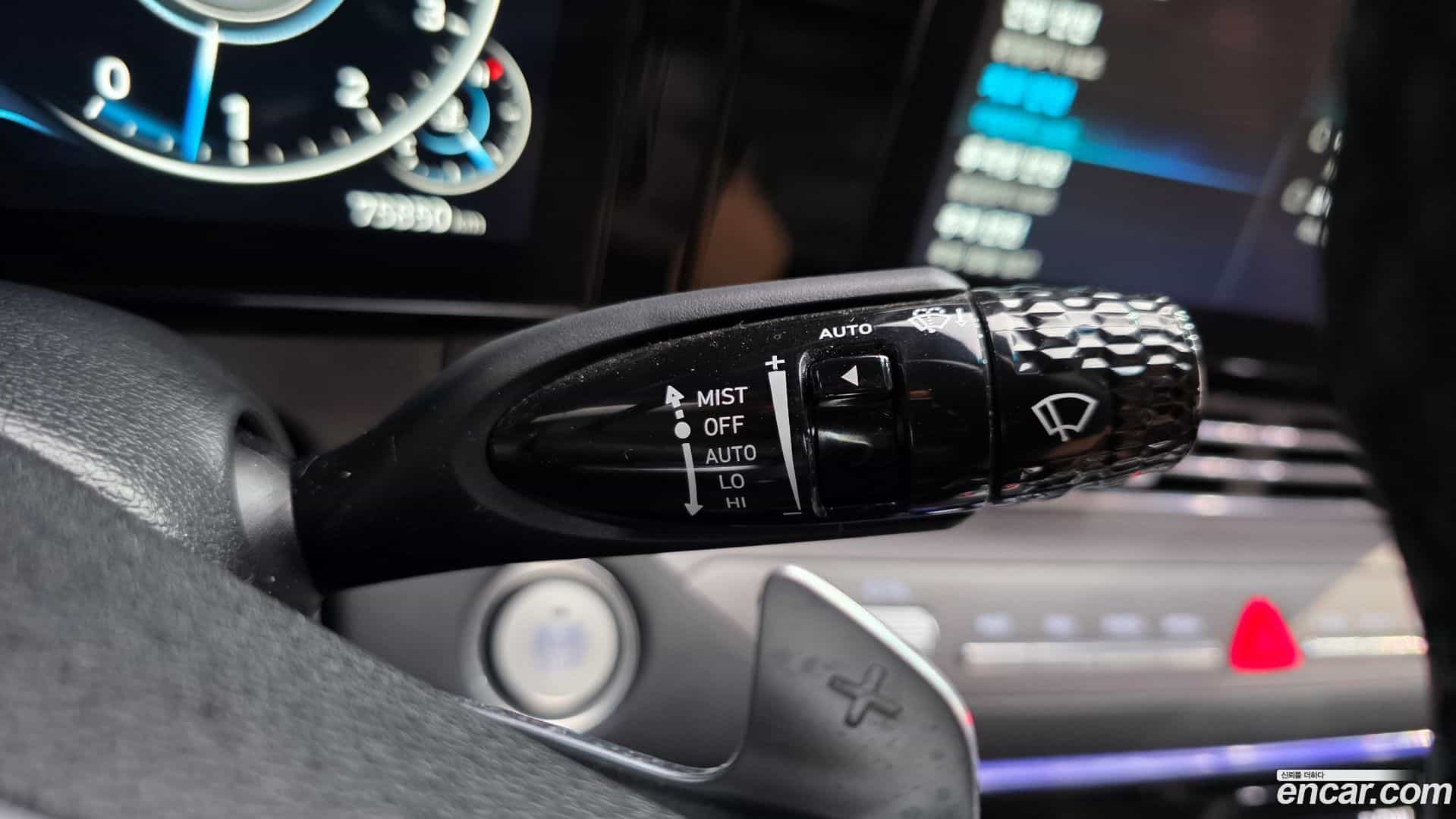 Grandeur Hyundai 2022.5-OPTION-041