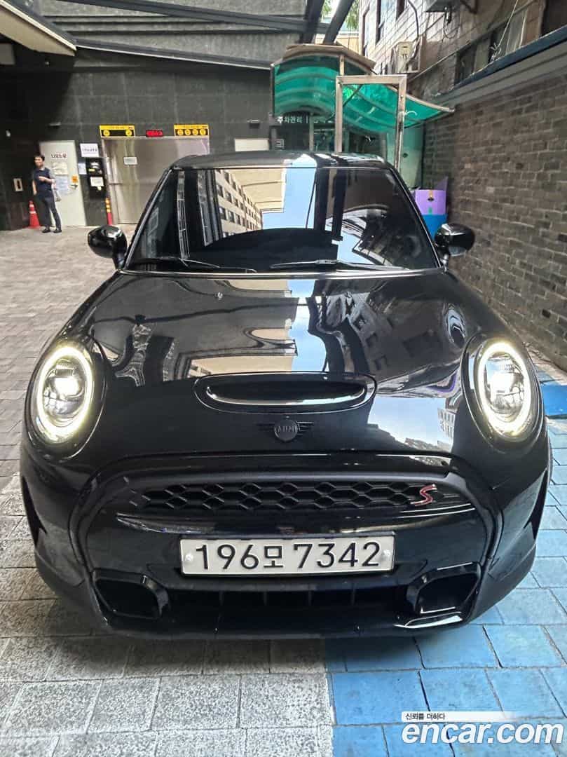 Cooper Mini 2024.0-OUTER-001