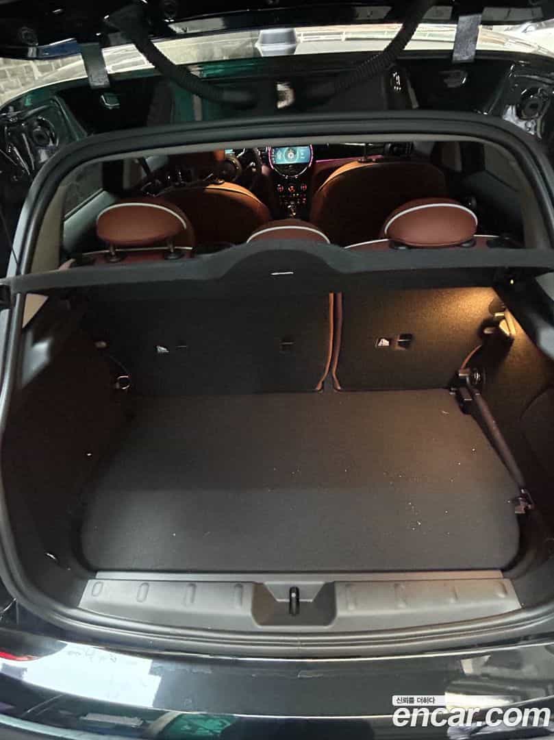 Cooper Mini 2024.0-OPTION-018