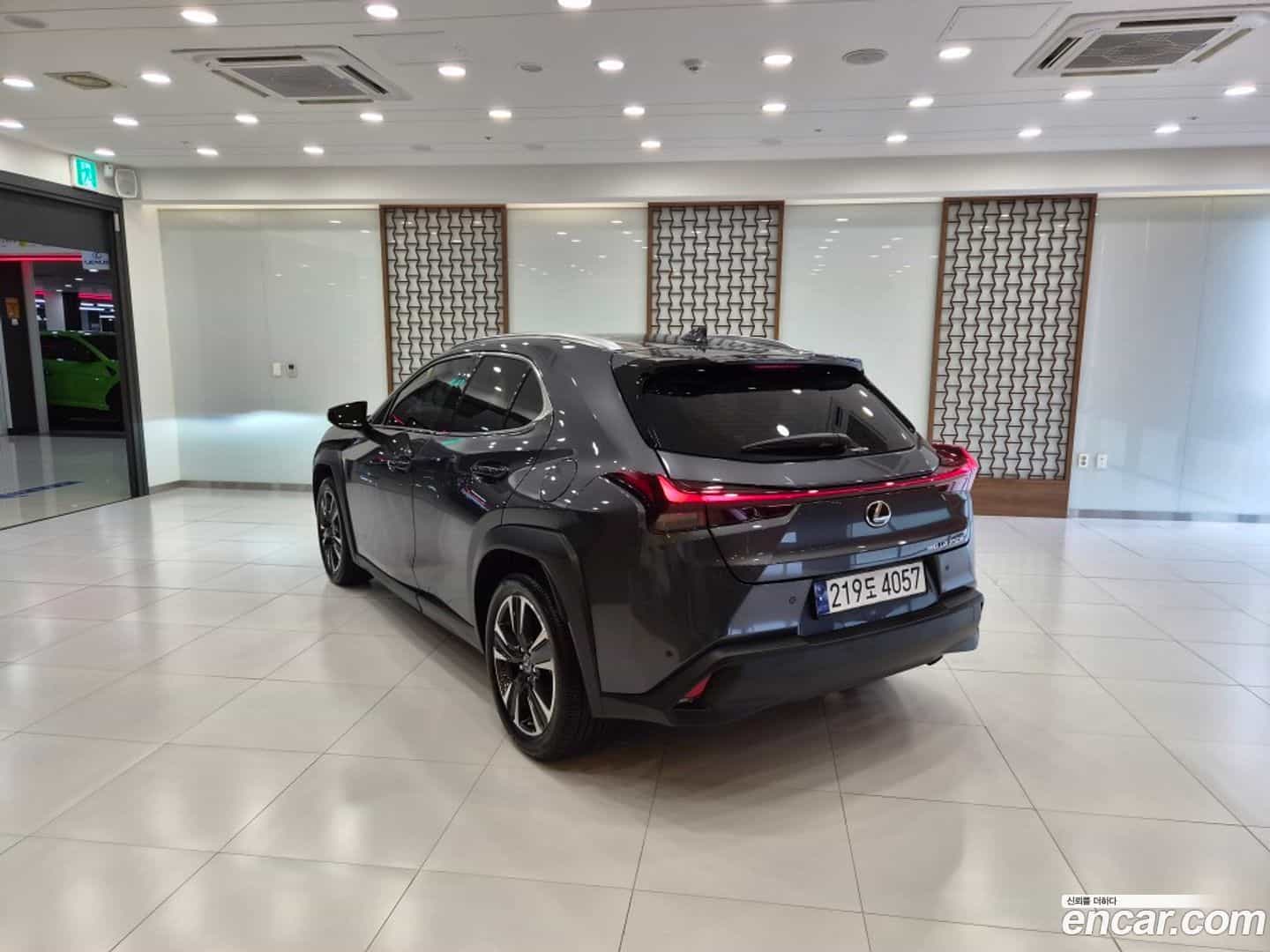 UX Lexus 2024.1-OUTER-002