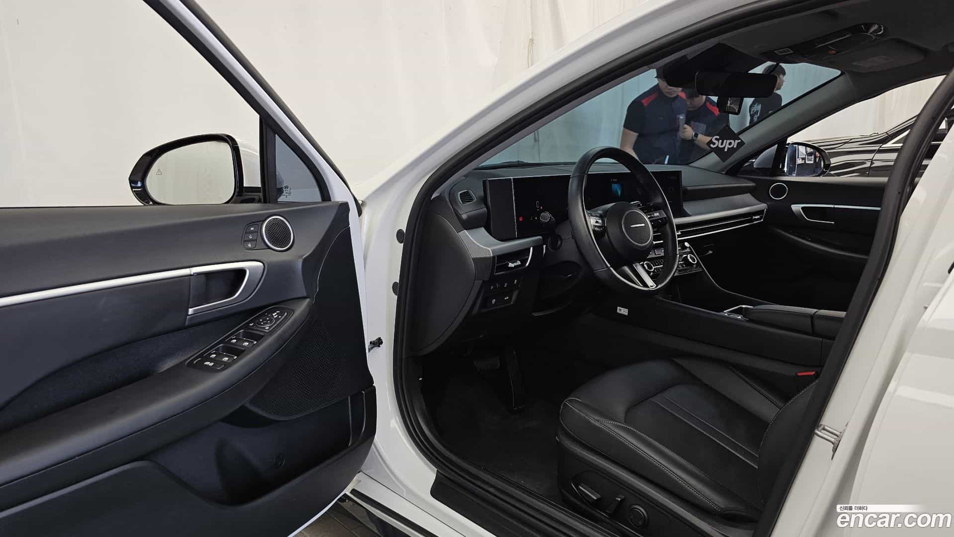 Sonata Hyundai 2023.10-INNER-010