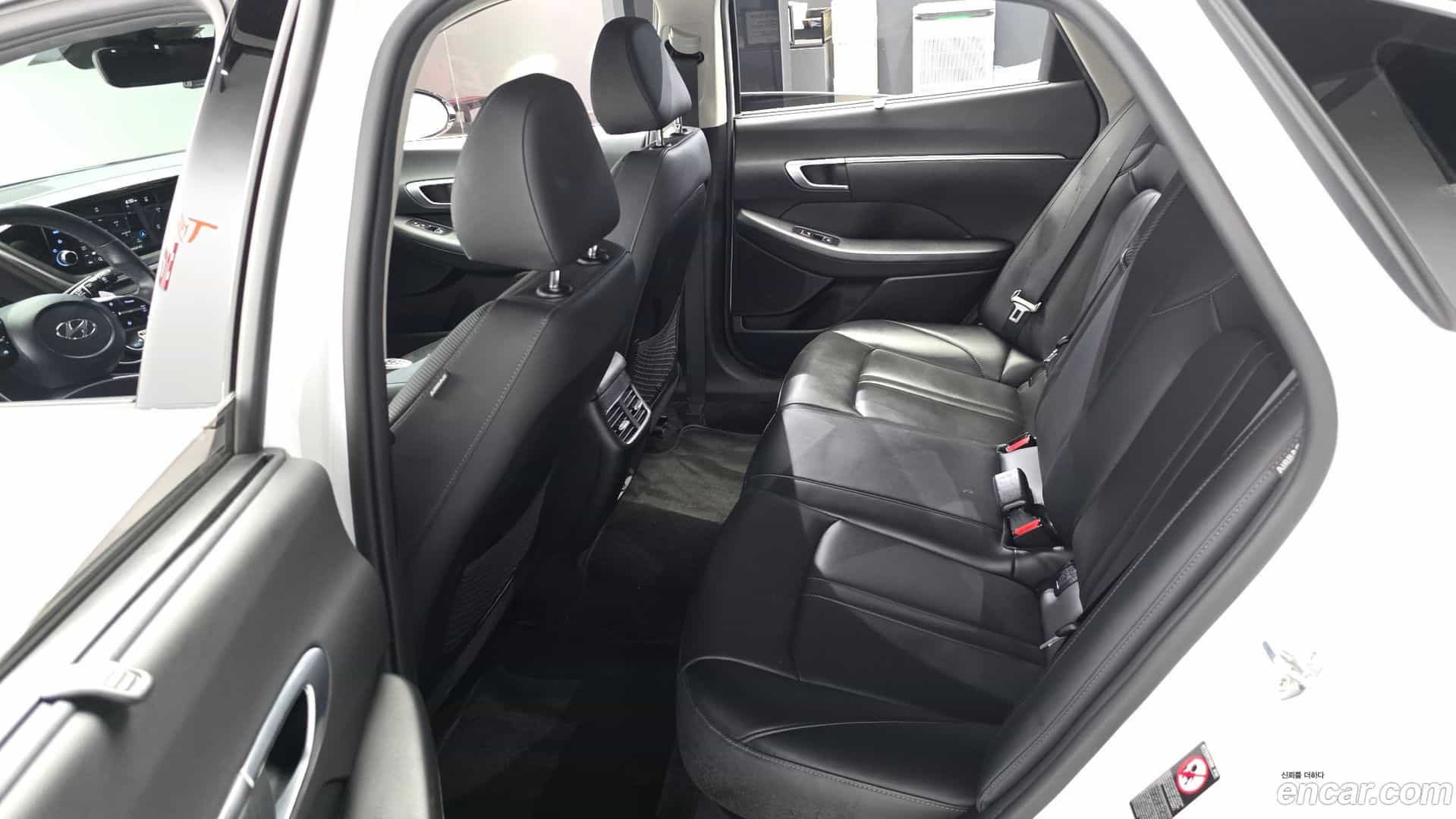 Sonata Hyundai 2021.2-OPTION-015