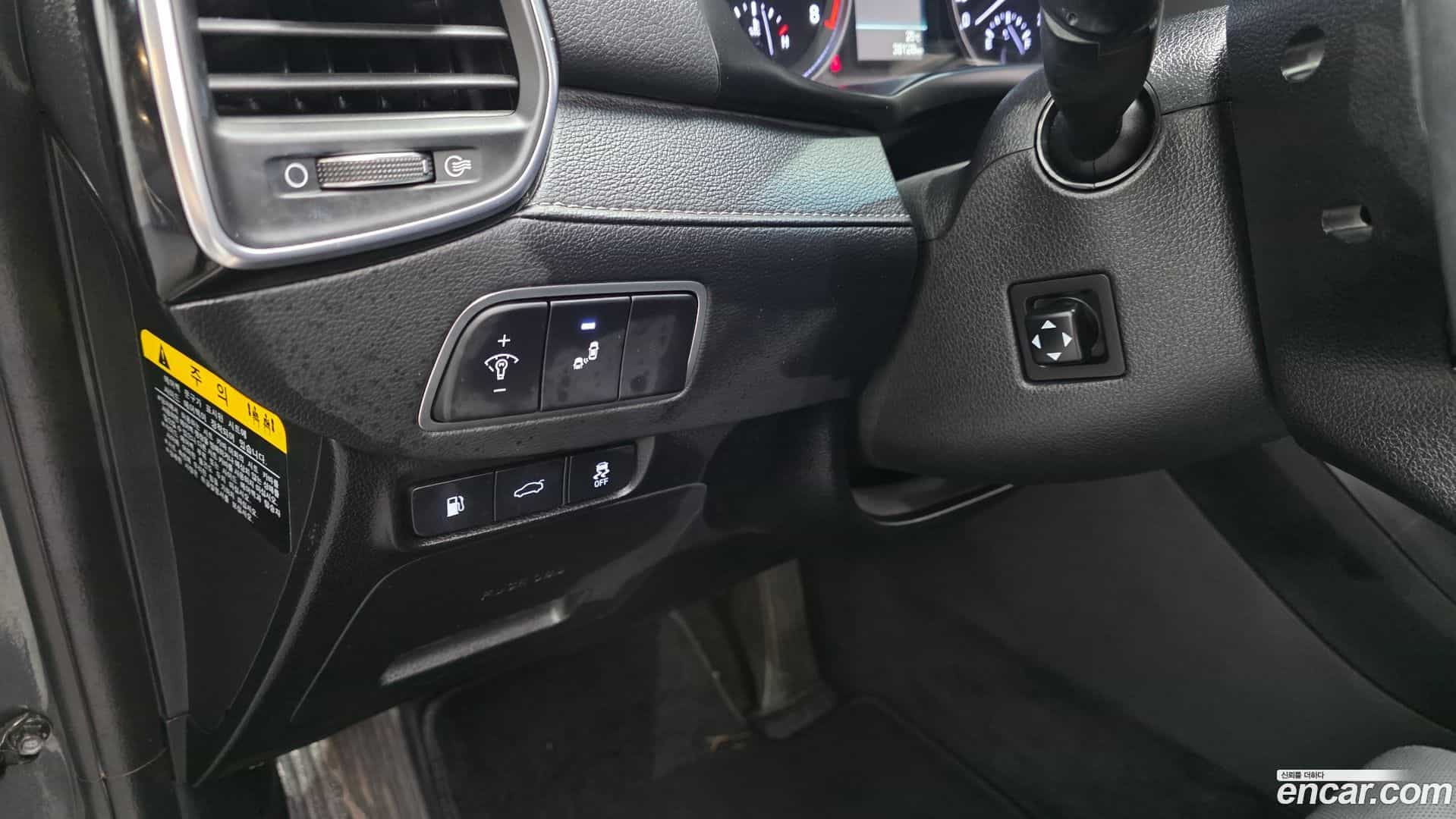 Grandeur Hyundai 2018.2-OPTION-040