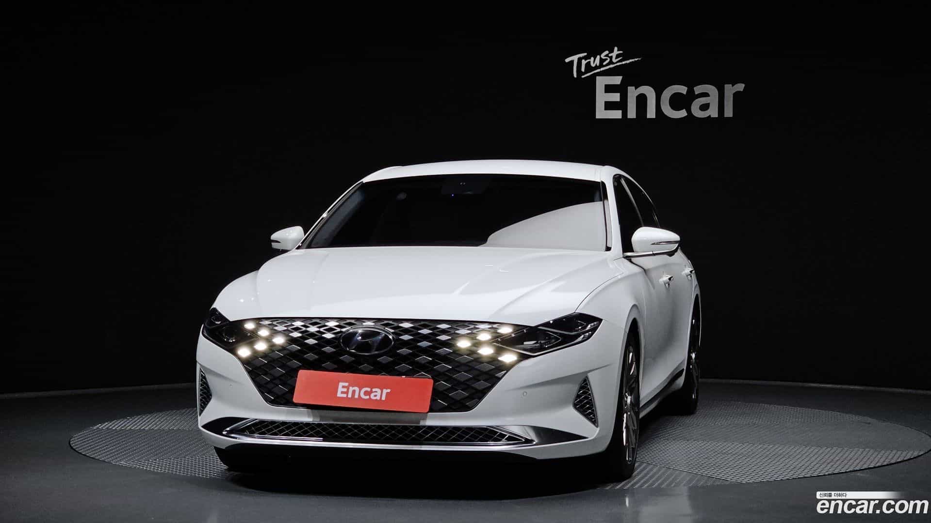 Grandeur Hyundai 2020.1-OUTER-003