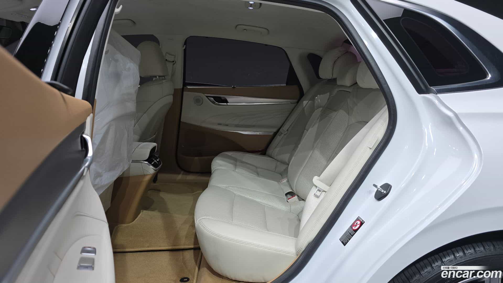 Grandeur Hyundai 2020.1-OPTION-016
