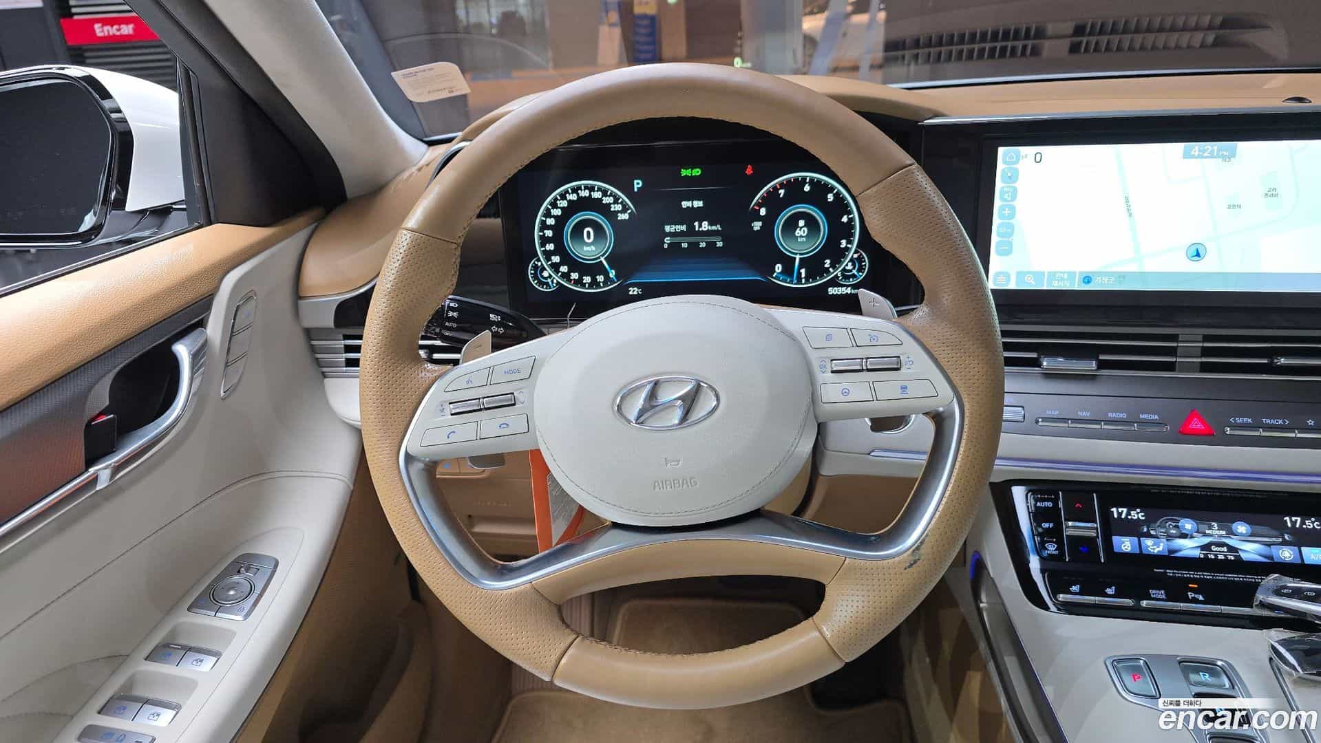Grandeur Hyundai 2020.1-OPTION-017