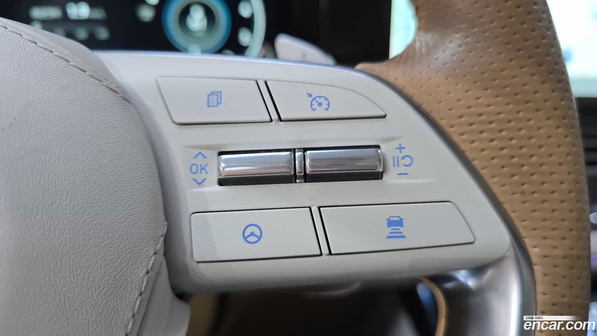 Grandeur Hyundai 2020.1-OPTION-022