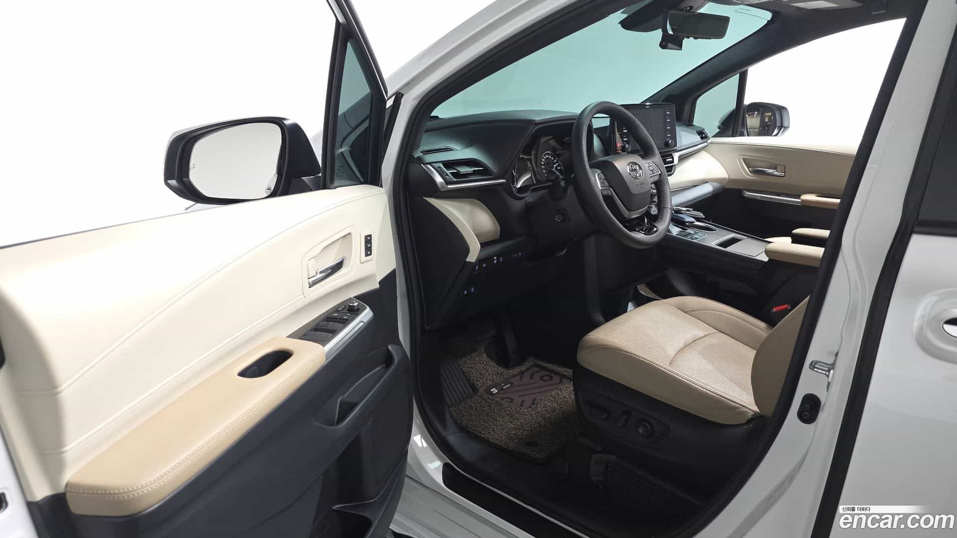 Sienna Toyota 2022.5-INNER-010