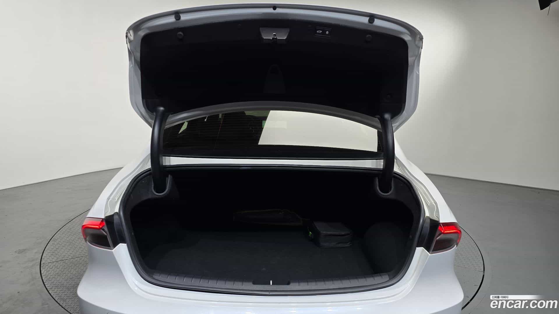 Grandeur Hyundai 2020.7-OPTION-023