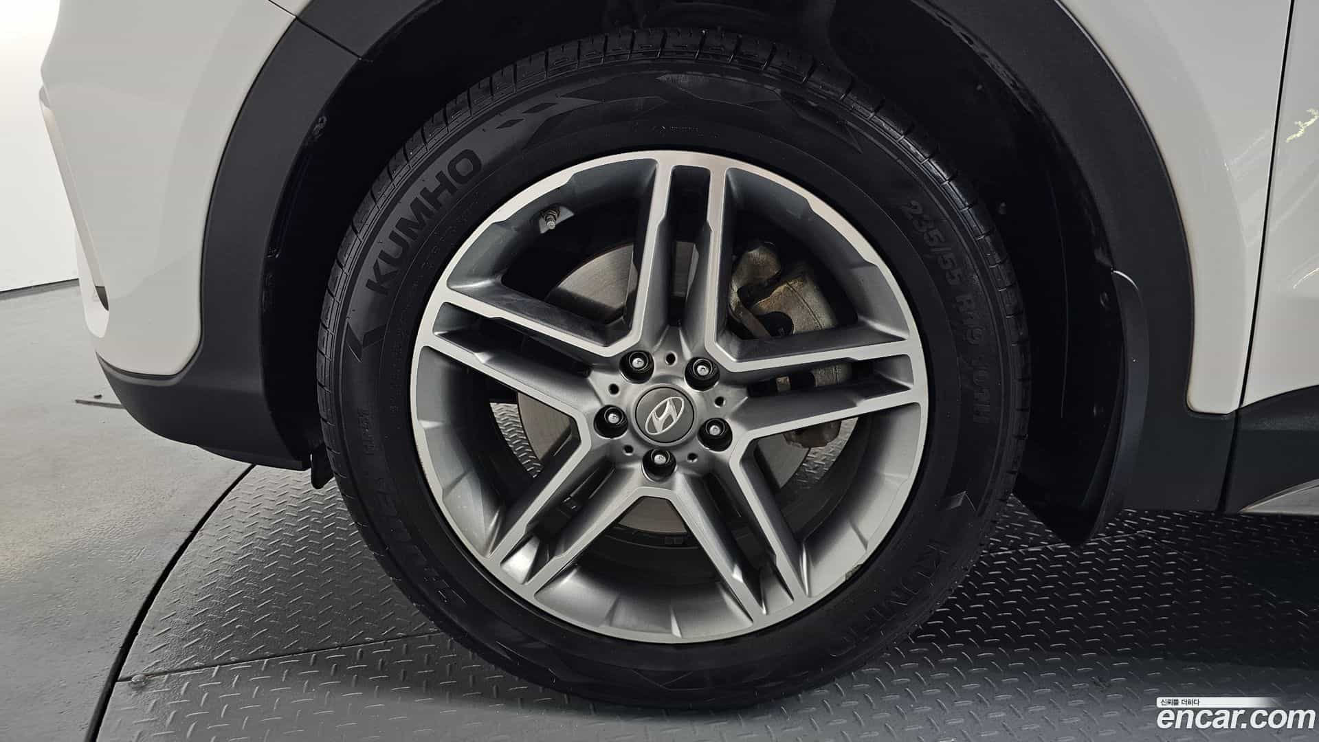 Maxcruz Hyundai 2017.8-OUTER-005