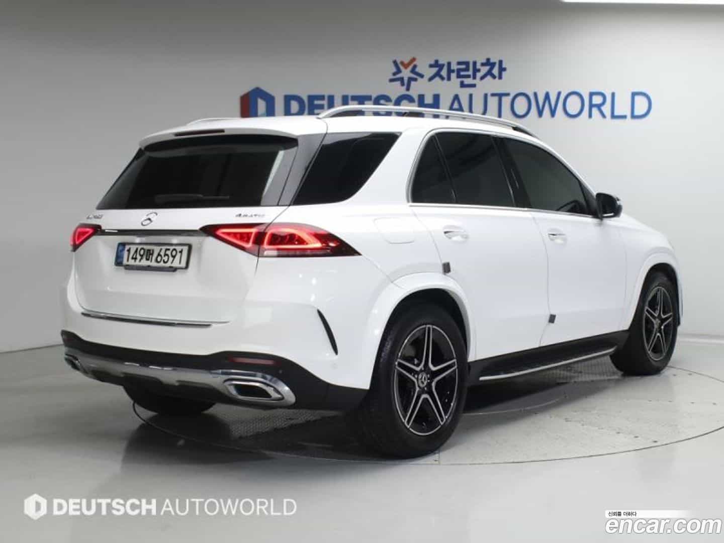 GLE-Class Mercedes-Benz 2020.11-OUTER-002