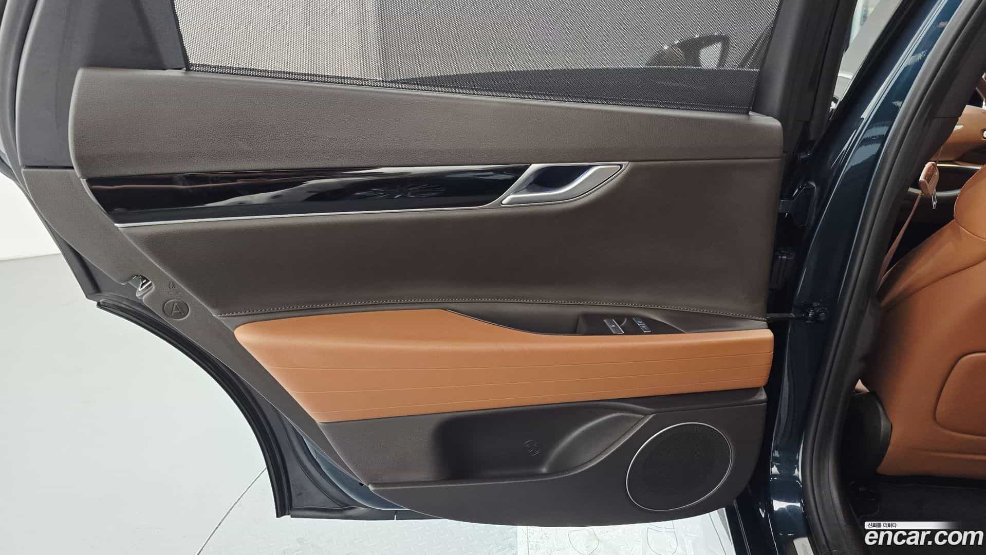 G80 Genesis 2021.9-INNER-035
