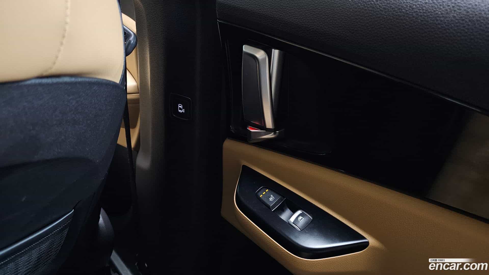 Canival Kia 2021.9-OPTION-023