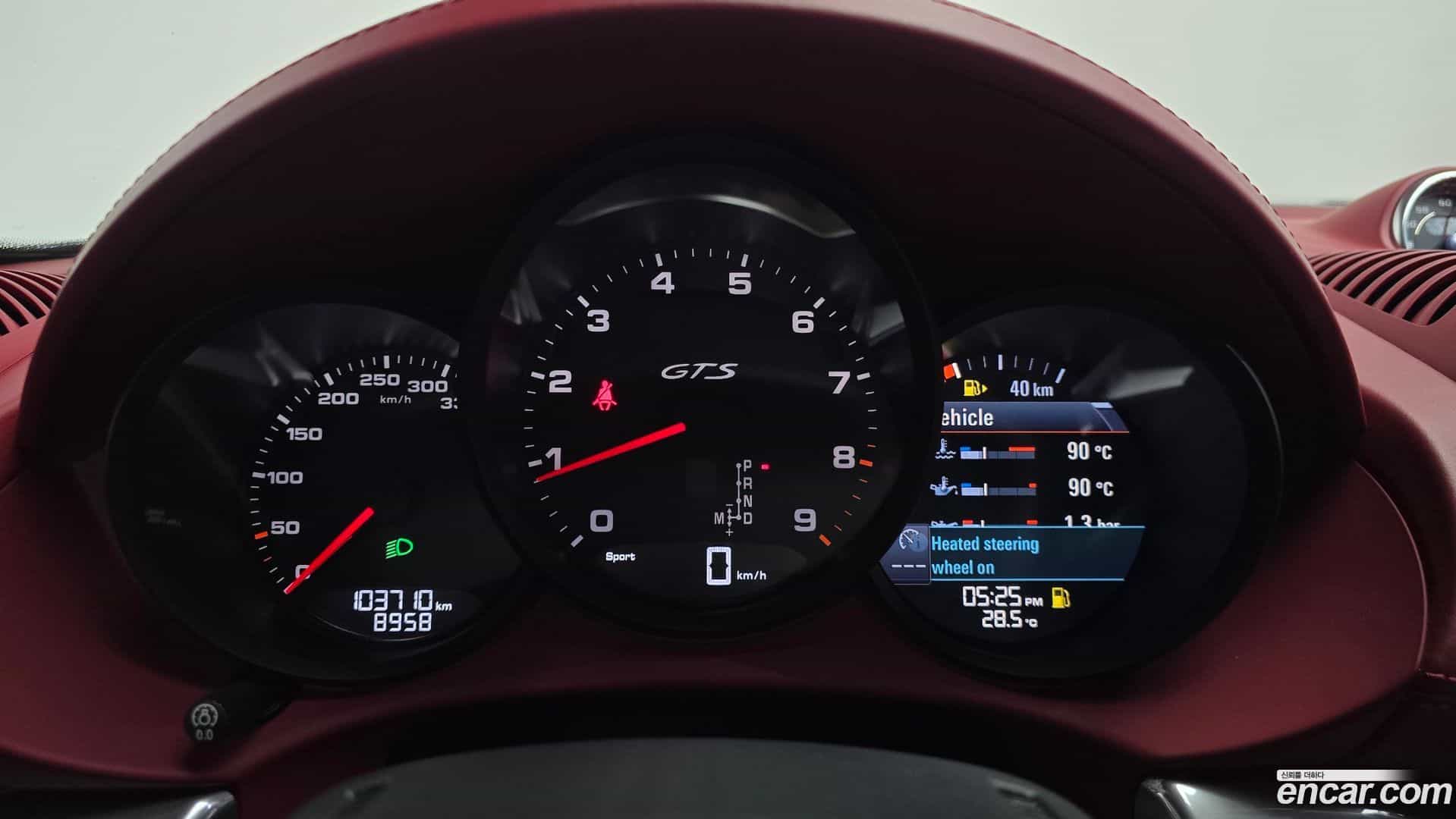 718 Porsche 2021.5-INNER-008