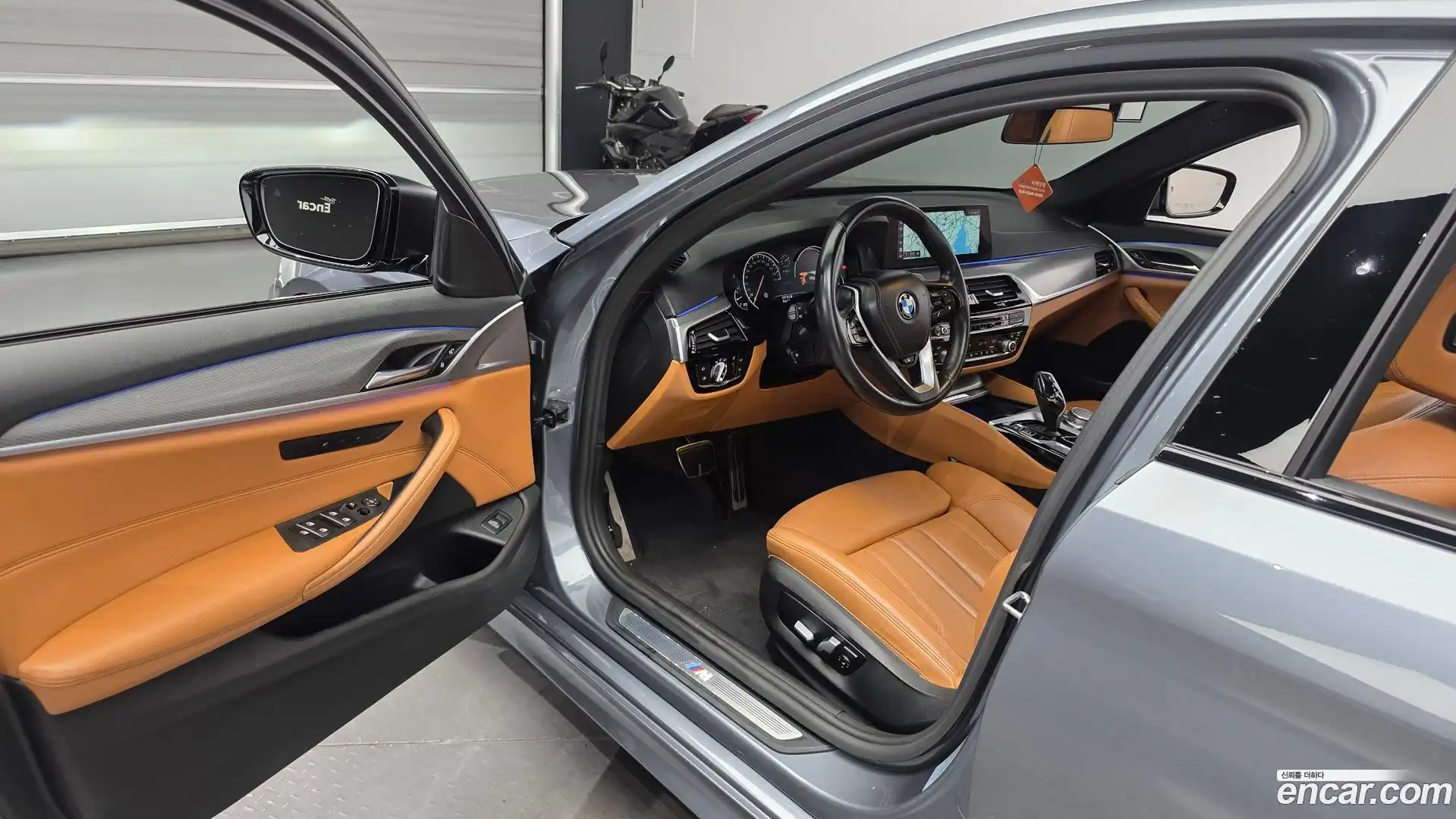 5-Series BMW 2017.1-INNER-010
