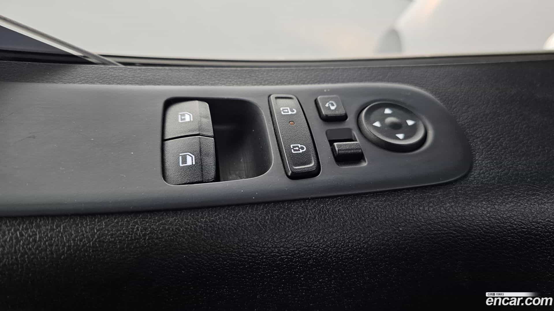 Staria Hyundai 2024.8-OPTION-022