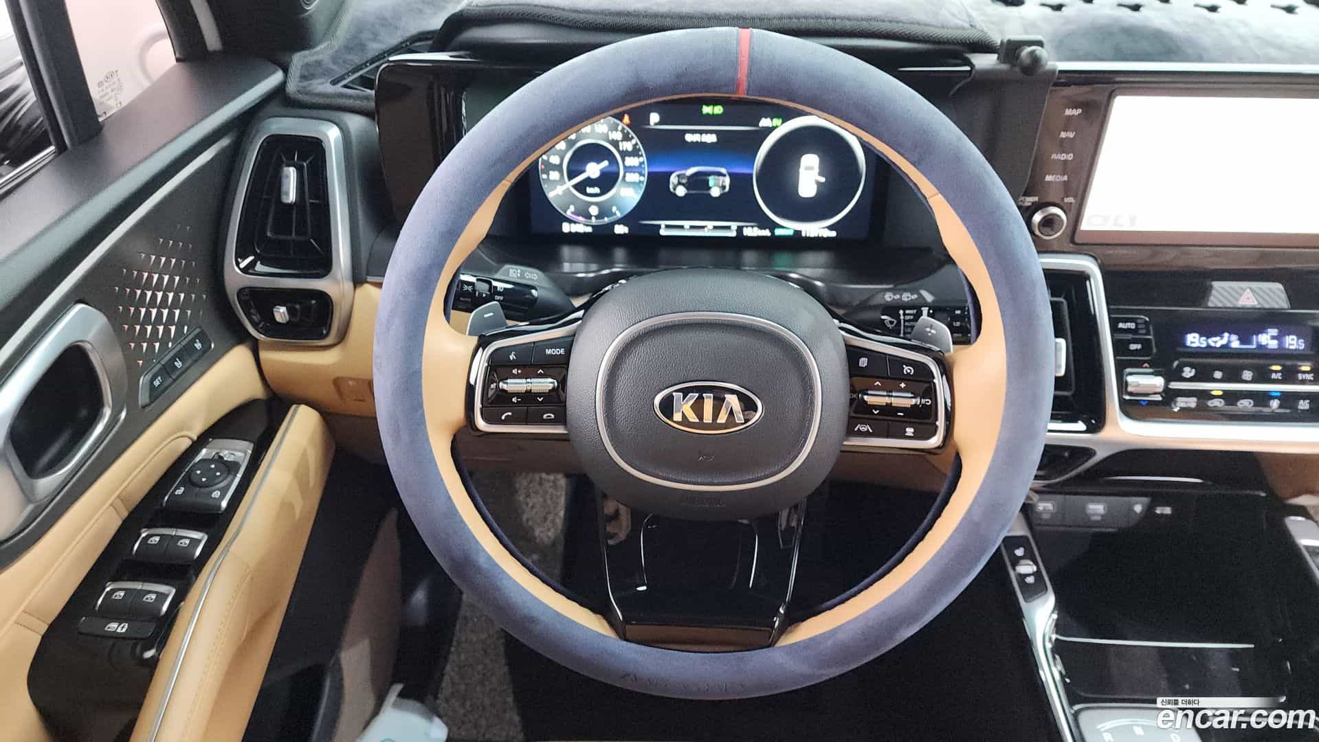 Sorento Kia 2020.3-OPTION-017