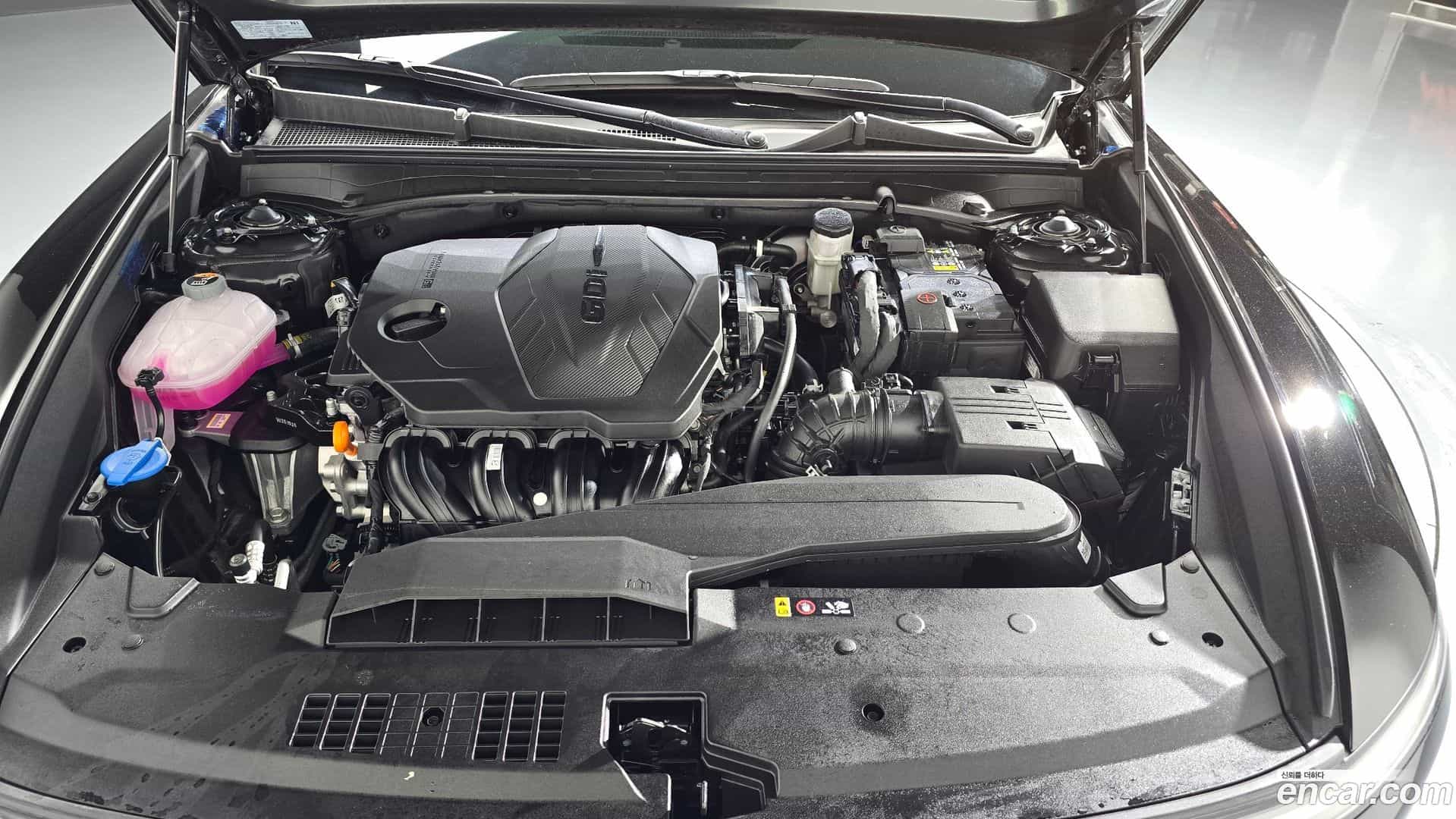 Grandeur Hyundai 2025.11-OUTER-006