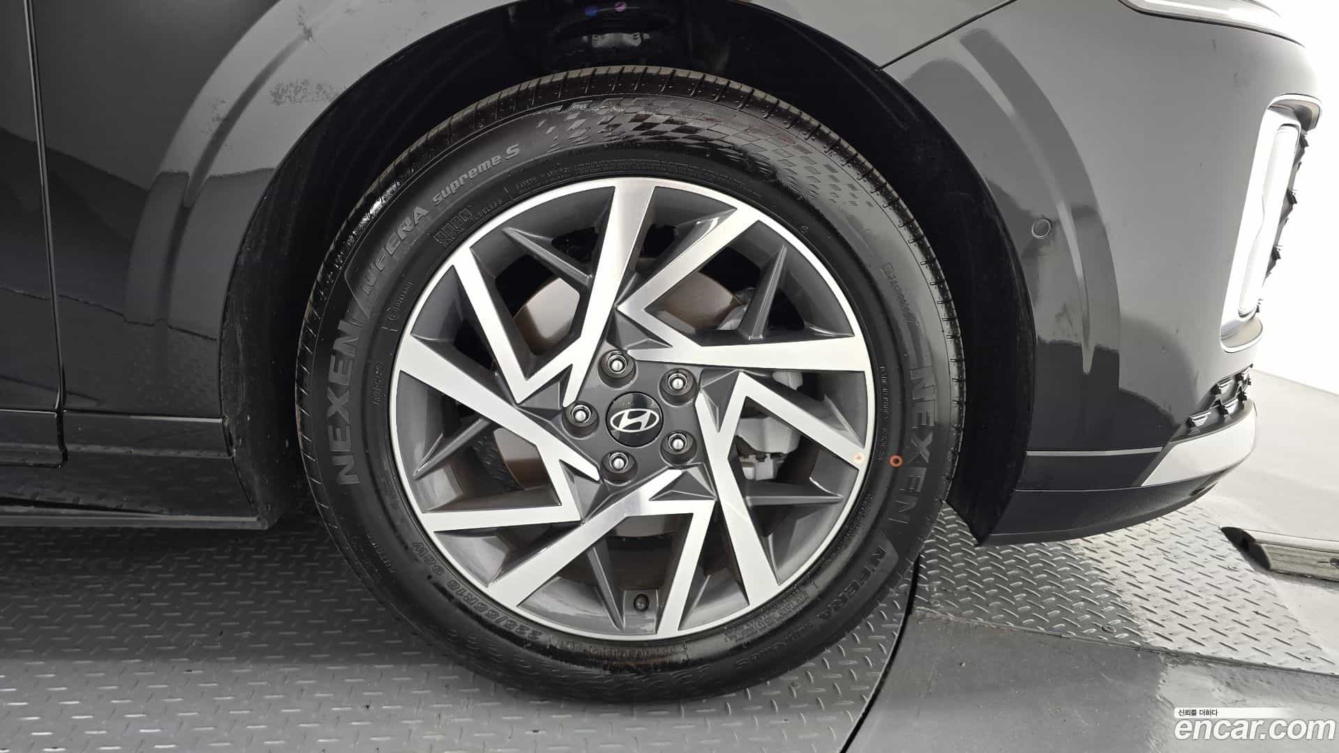 Grandeur Hyundai 2025.11-OUTER-031