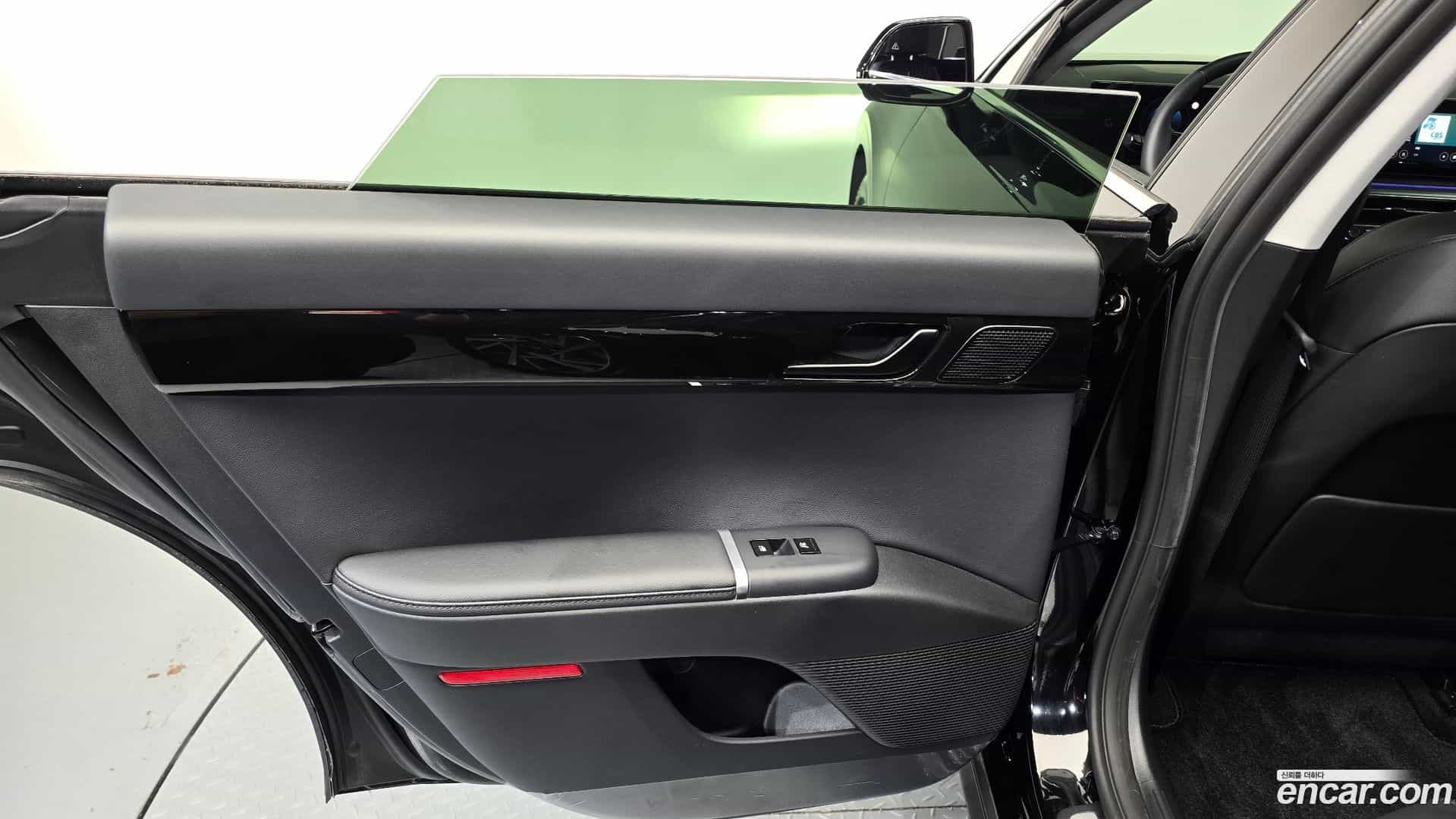 Grandeur Hyundai 2025.11-INNER-035