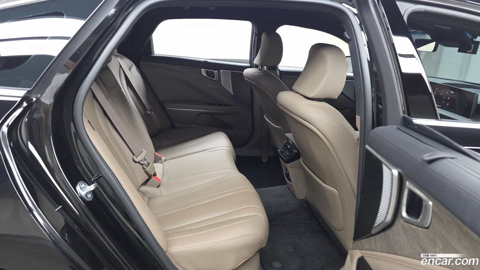 K8 Kia 2023.2-OPTION-016