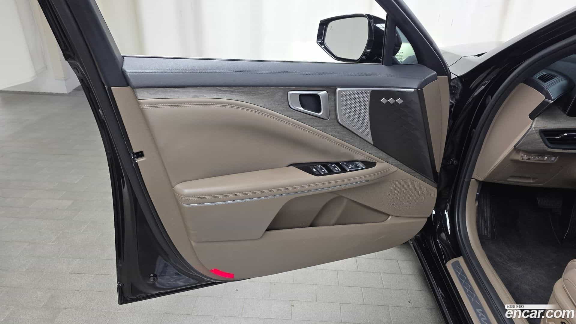 K8 Kia 2023.2-INNER-034