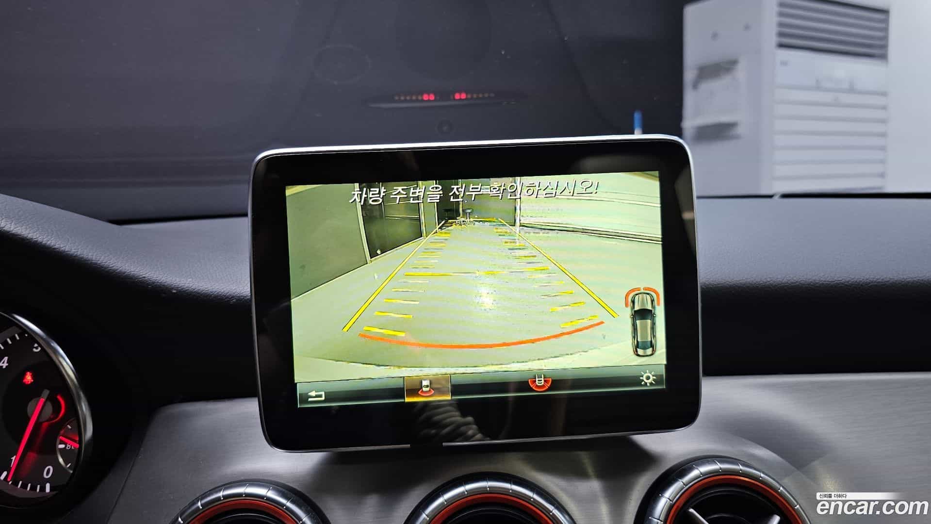 CLA-Class Mercedes-Benz 2016.7-OPTION-018
