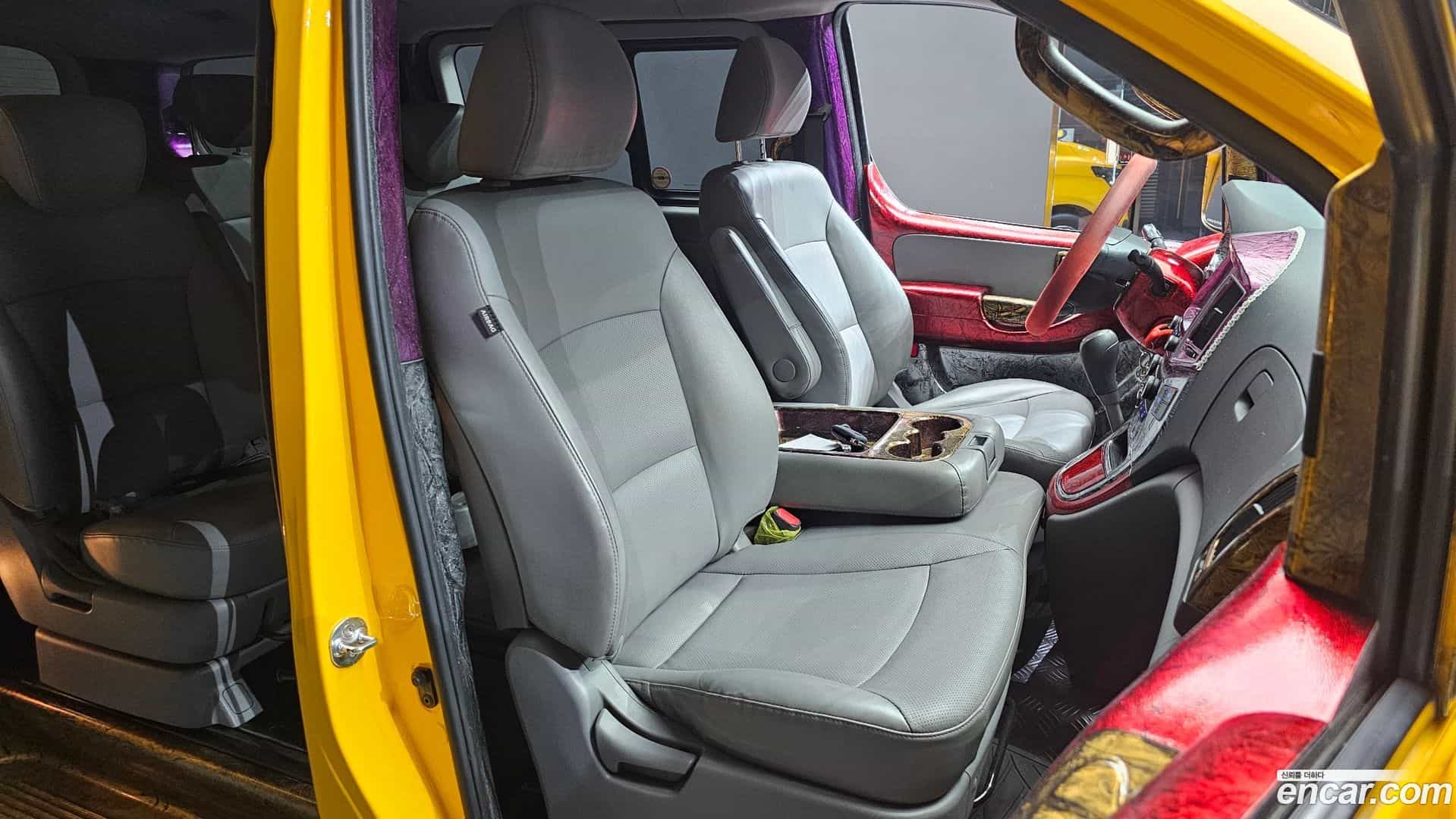 Starex Hyundai 2018.8-INNER-036