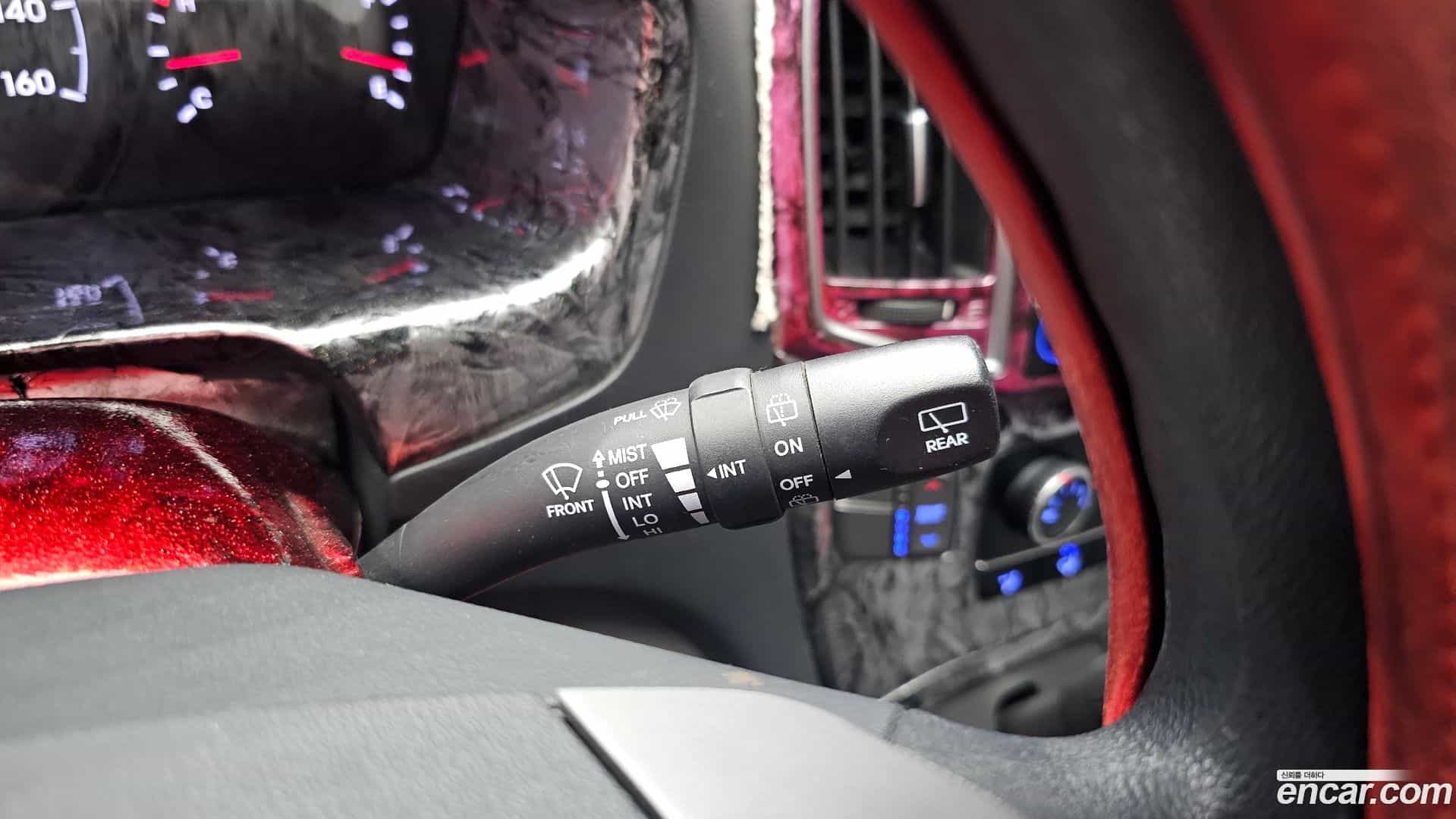 Starex Hyundai 2018.8-OPTION-044