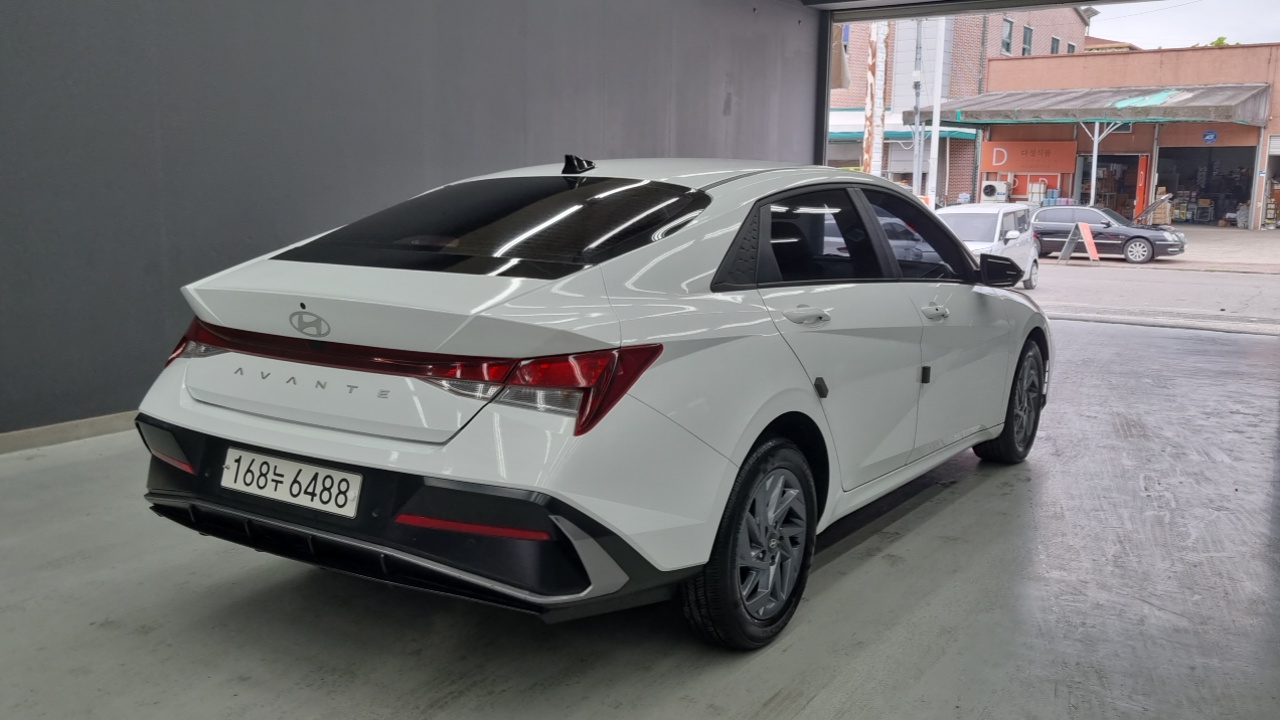 AVANTE Hyundai 2024.10-OUTER-002