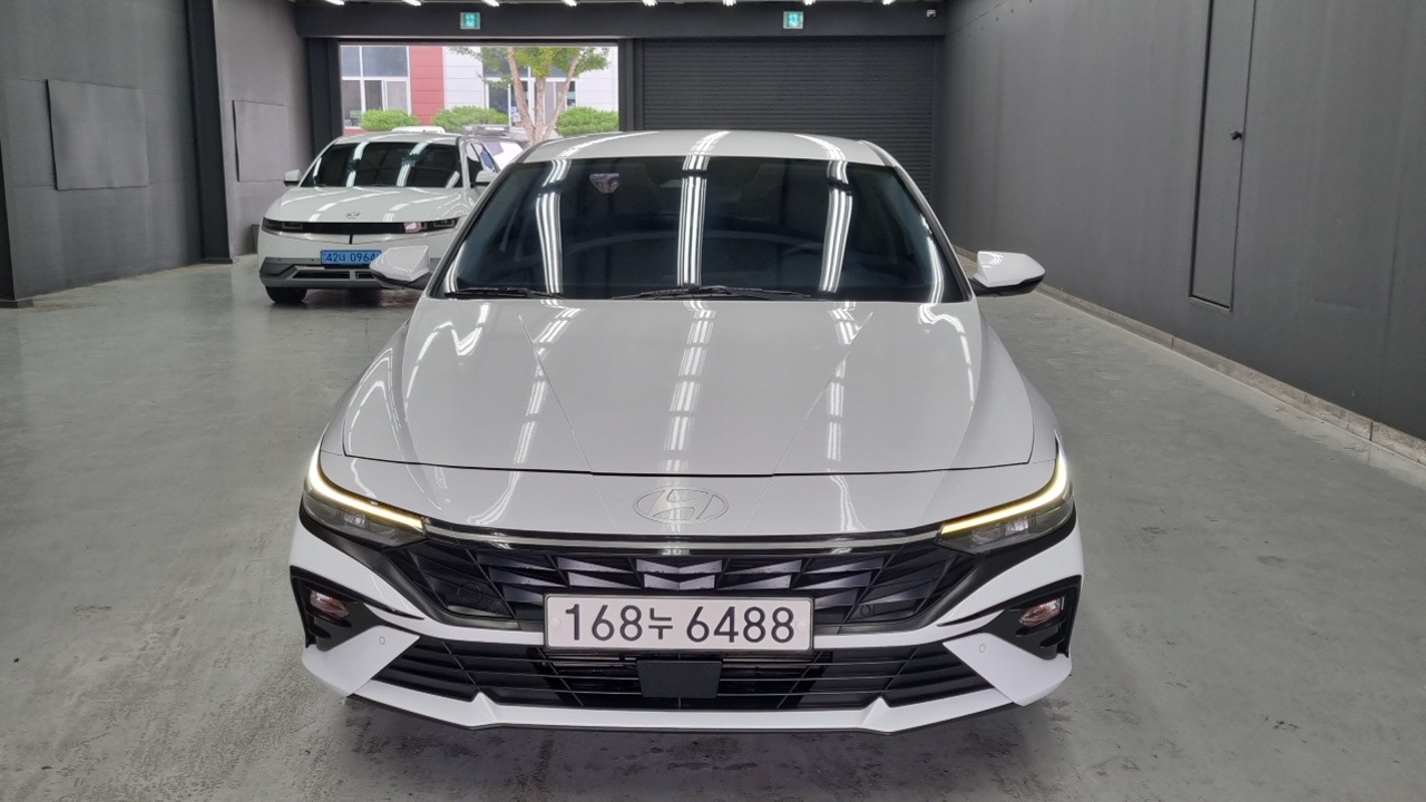 AVANTE Hyundai 2024.10-OUTER-003