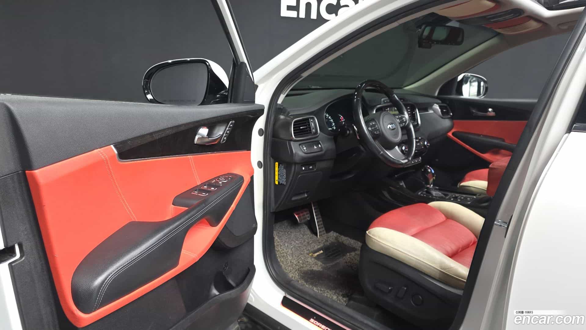 Sorento Kia 2016.3-INNER-010