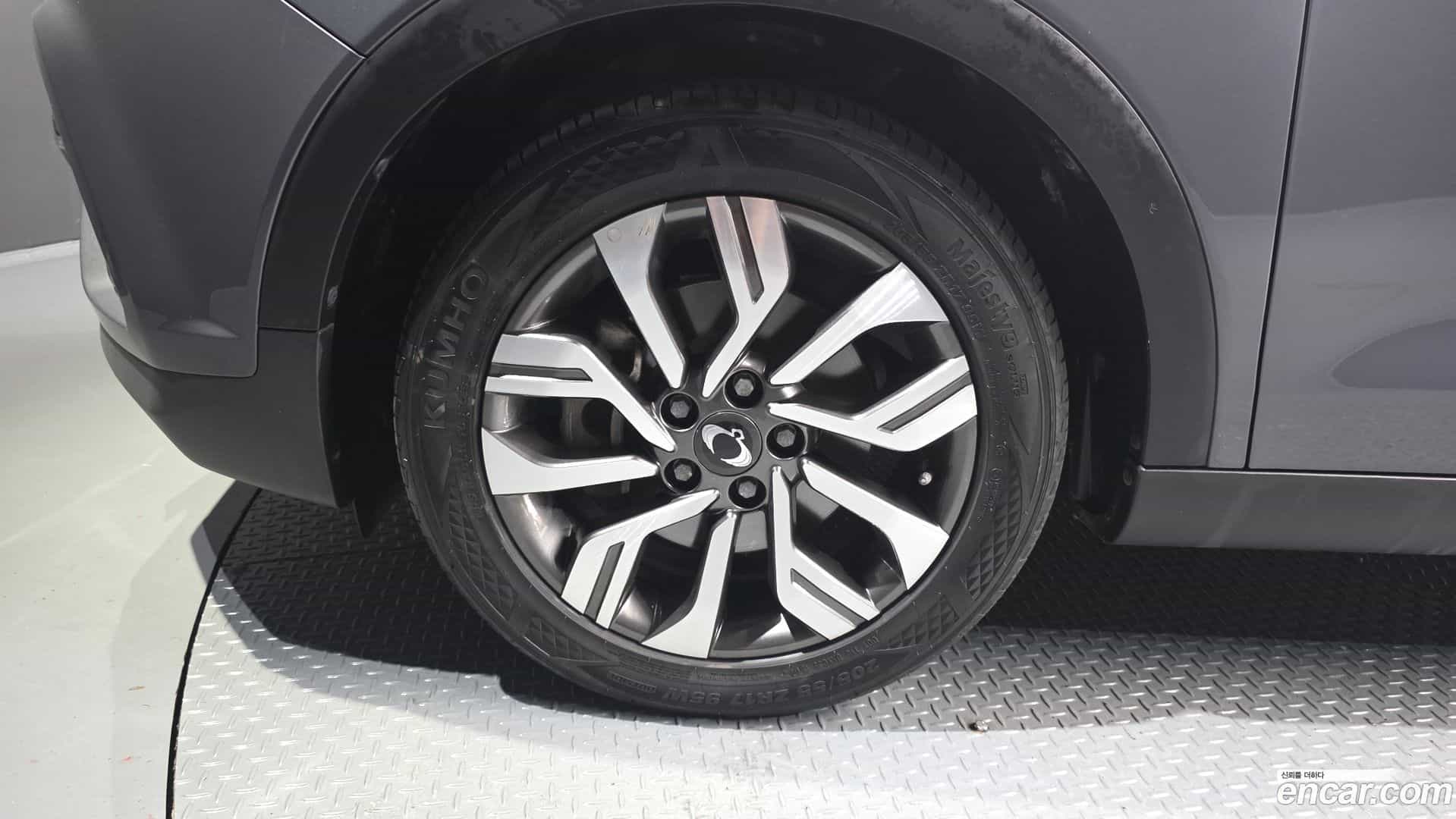 TIBOLI KG Mobility 2019.1-OUTER-005